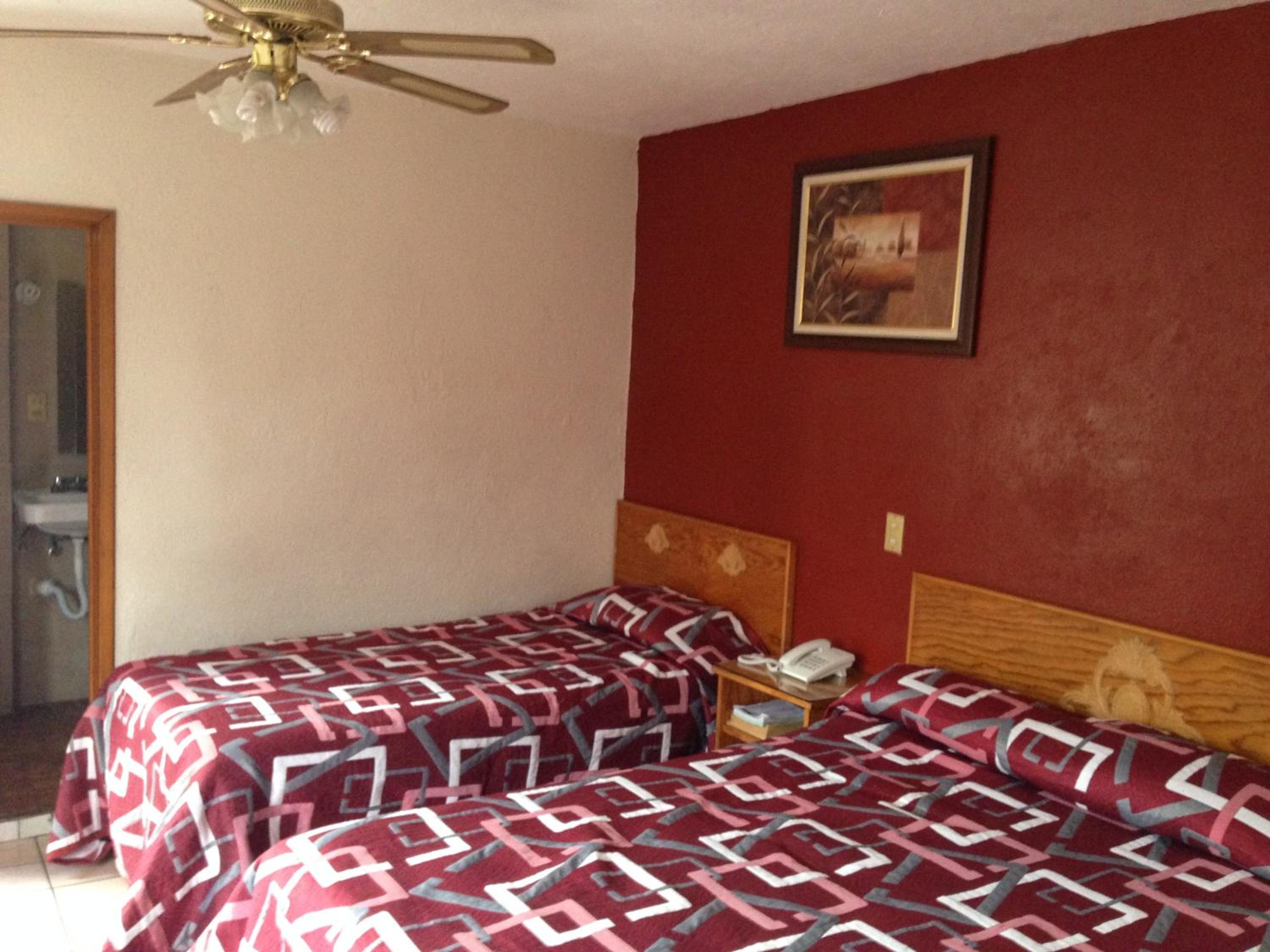 Family Room photo 1