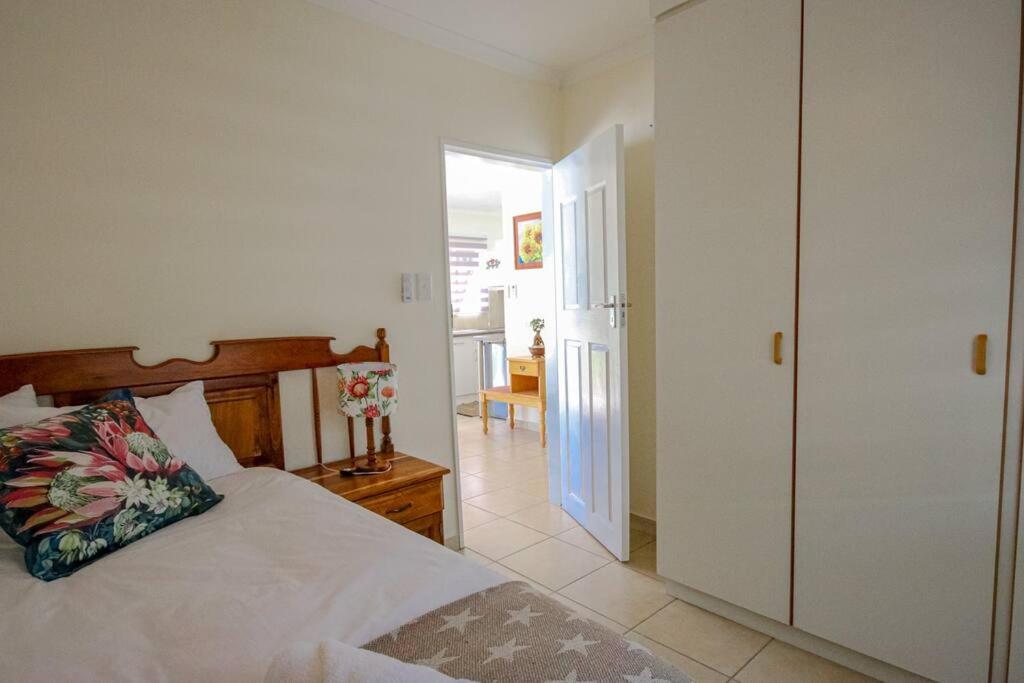 Two-Bedroom Apartment photo 2