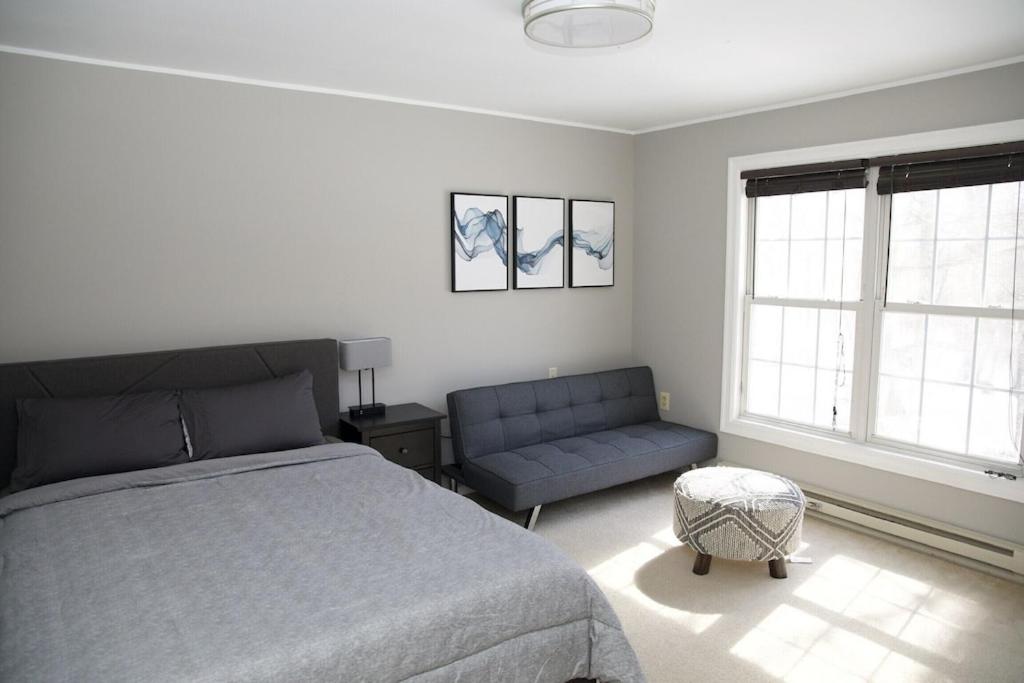 Four-Bedroom House photo 1