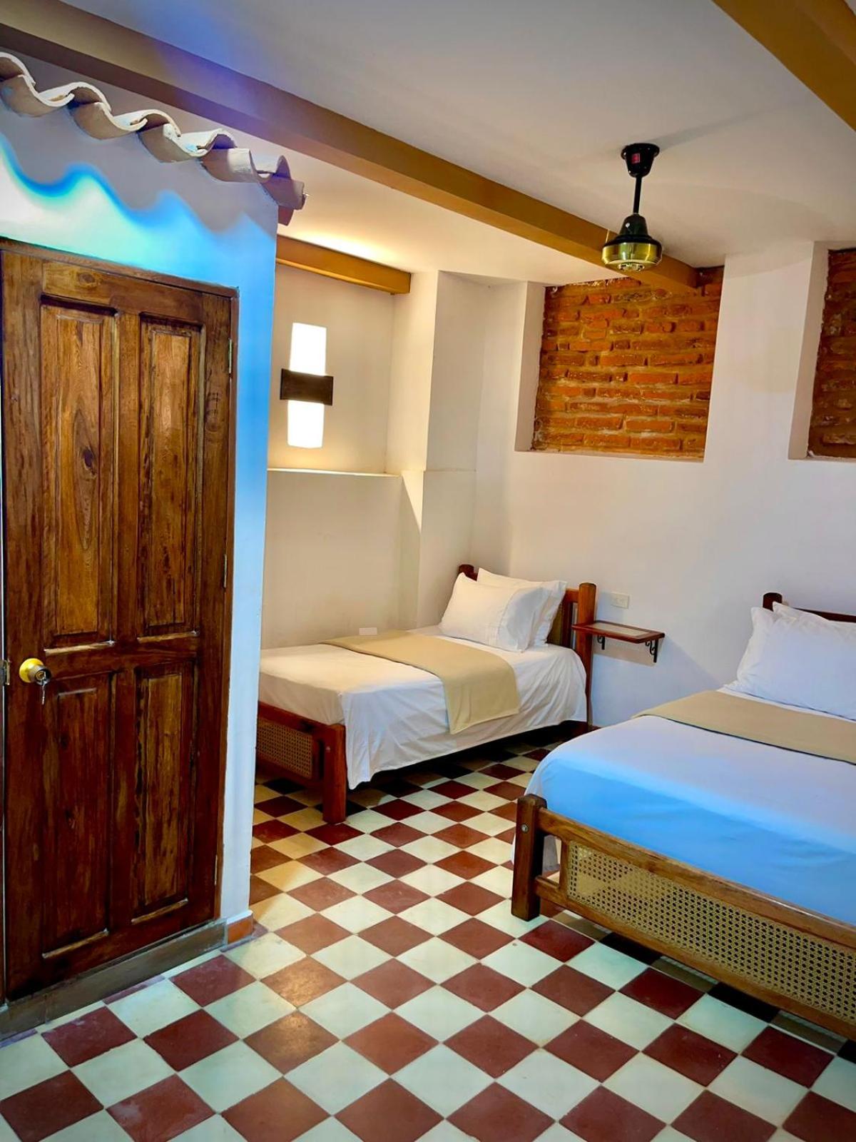 Triple Room with Private Bathroom photo 1
