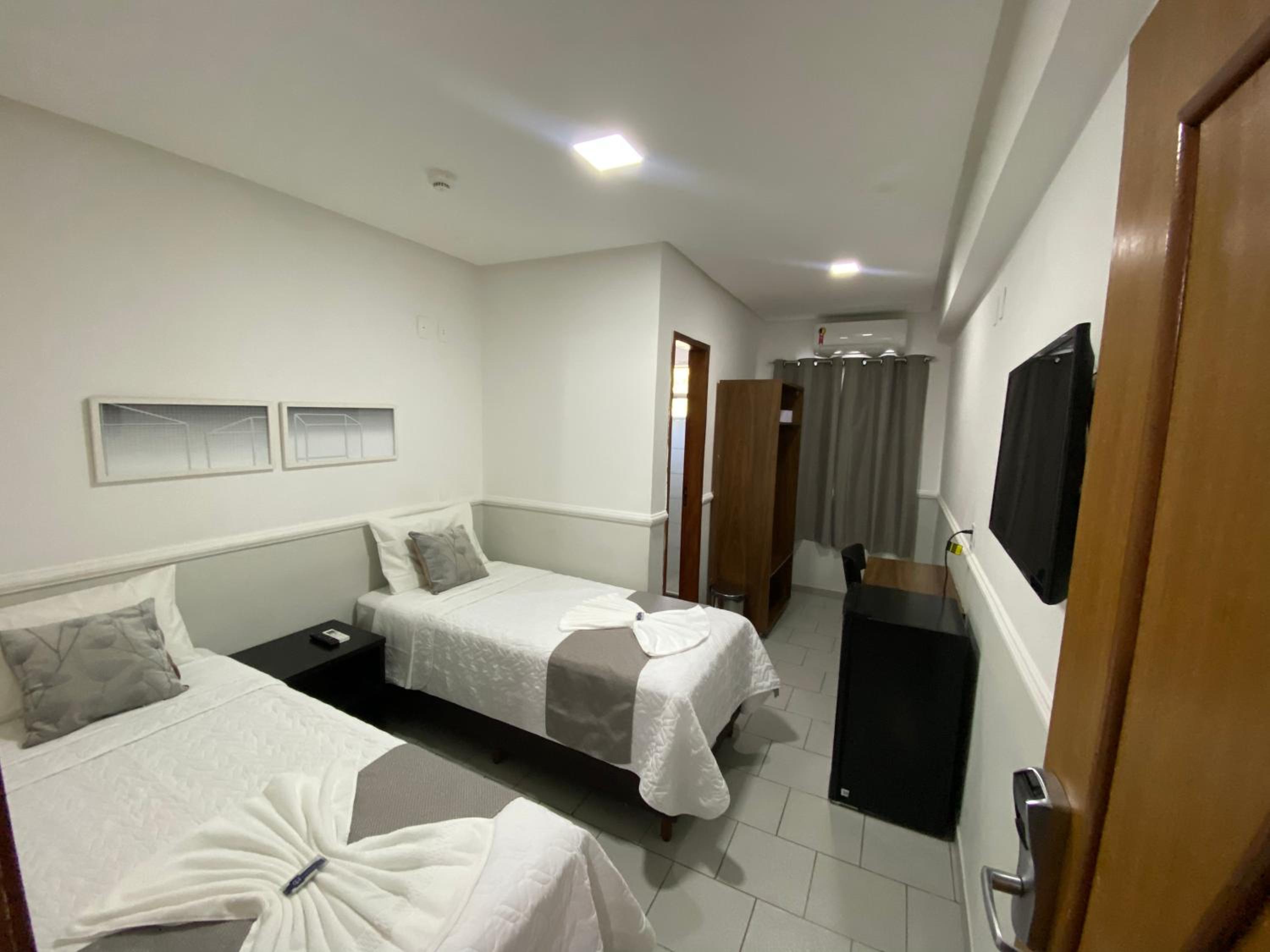 Twin Room with Private Bathroom