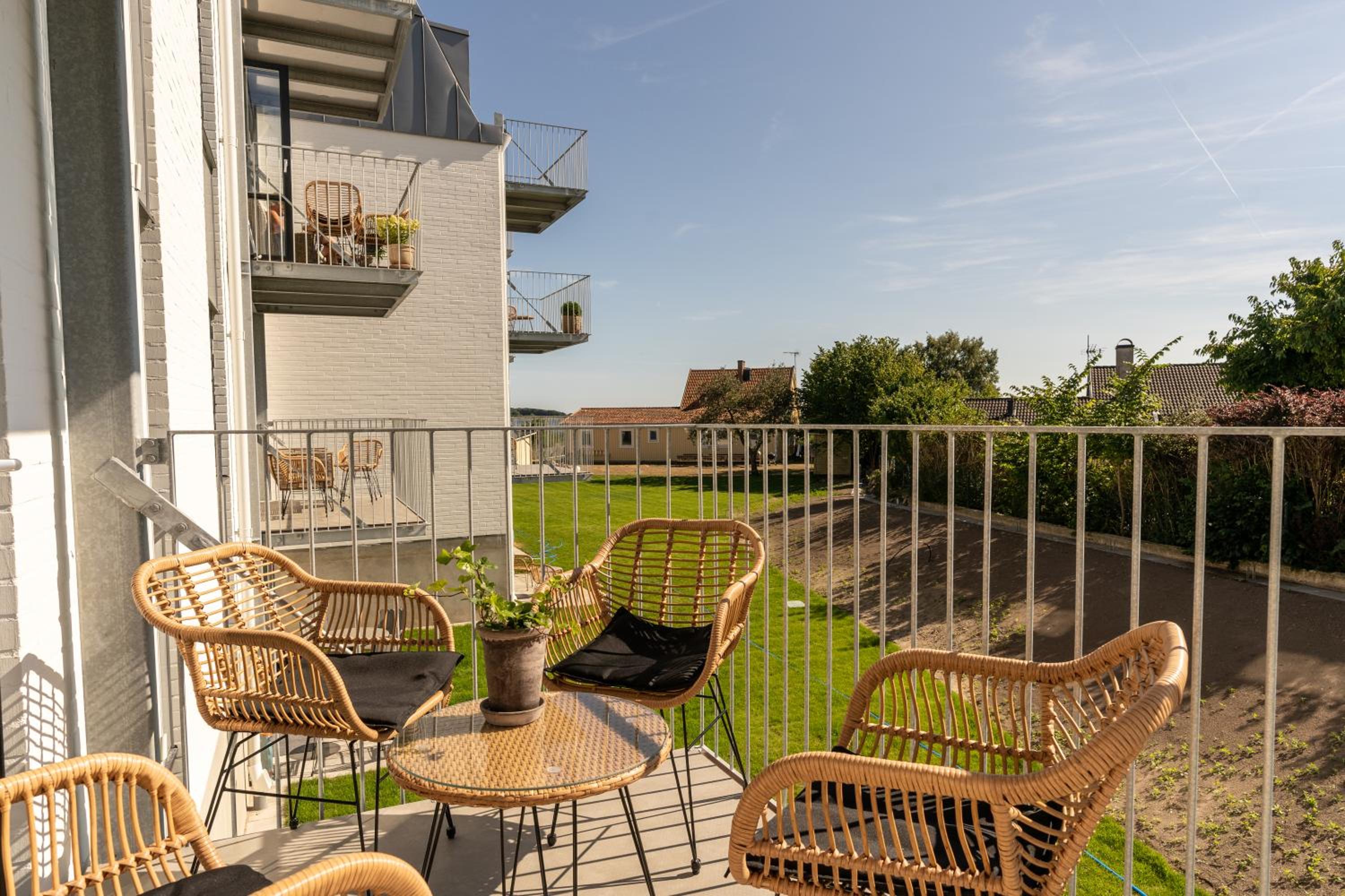 Three-Bedroom Apartment - Photo 9