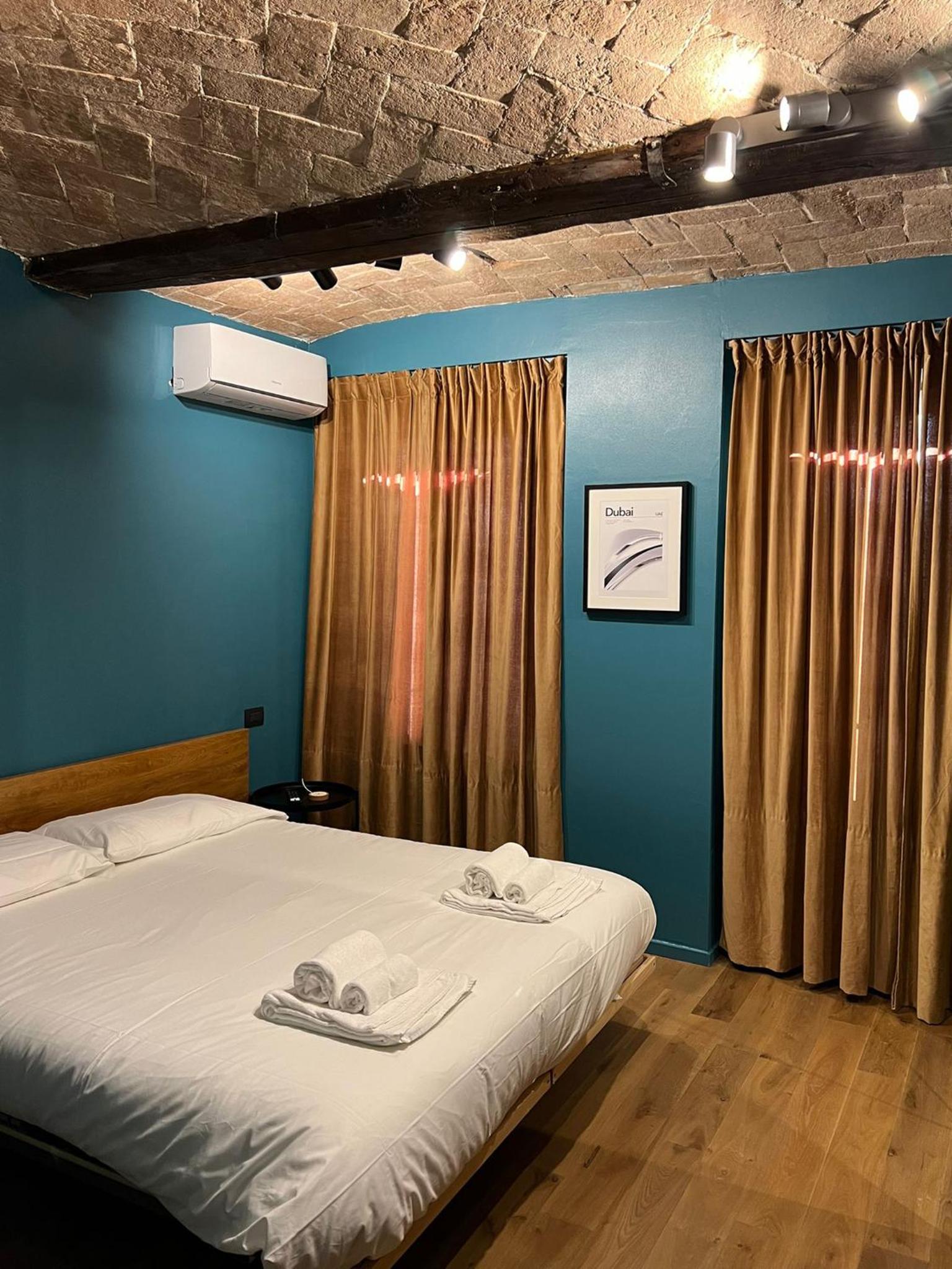 Superior King Room - Photo 2