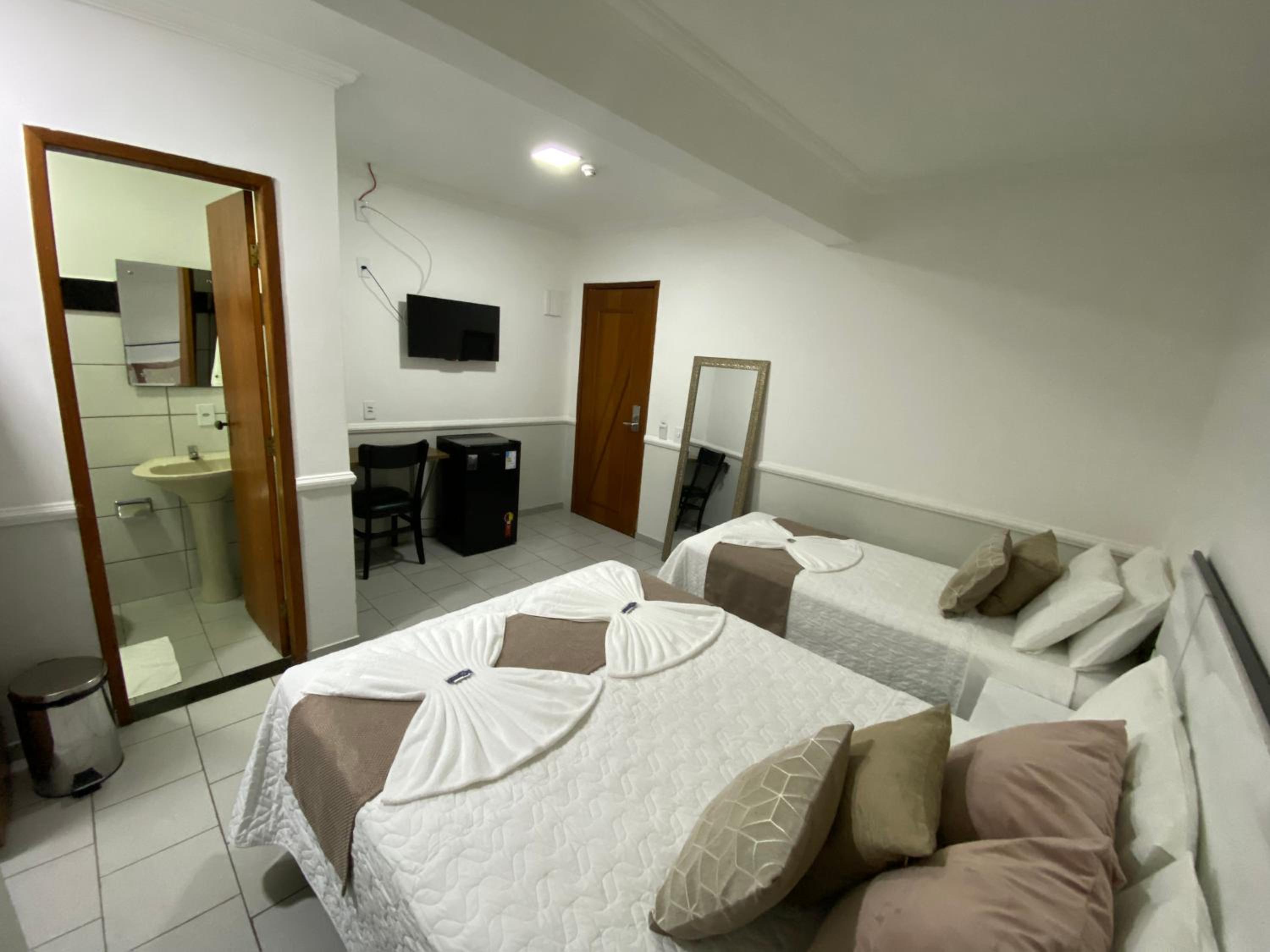 Triple Room with Private Bathroom