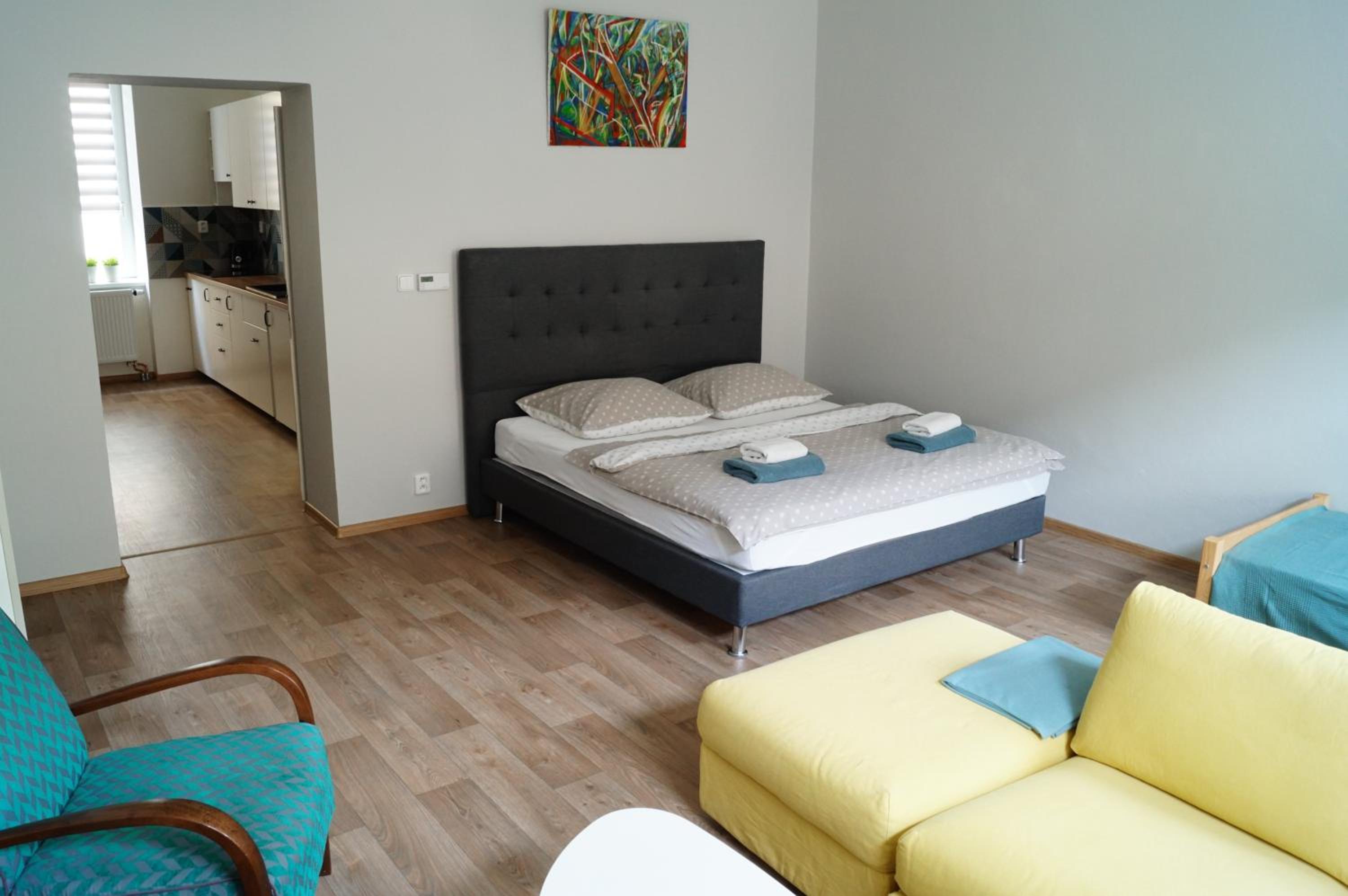 Apartment photo 2