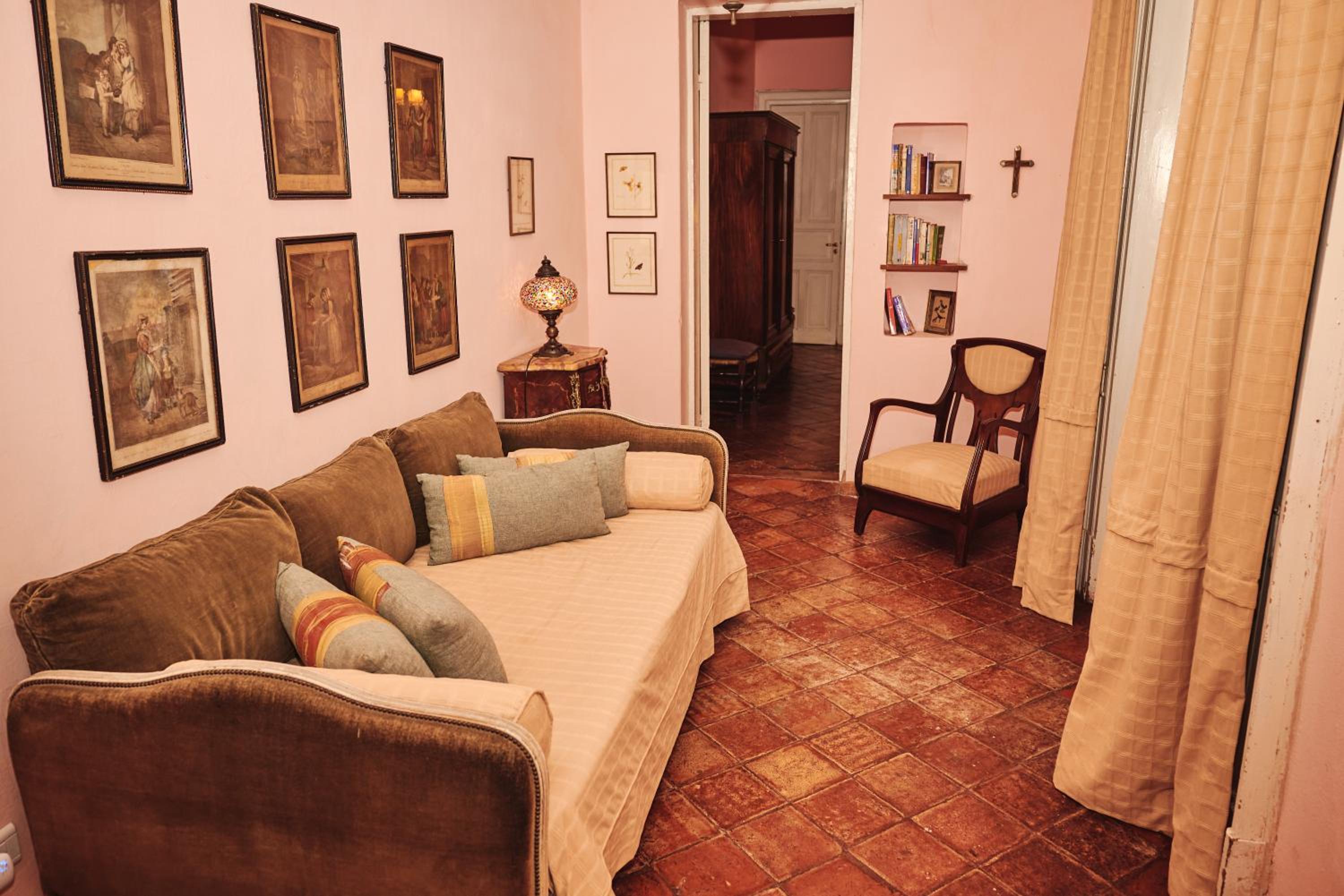 Deluxe Triple Room photo 1