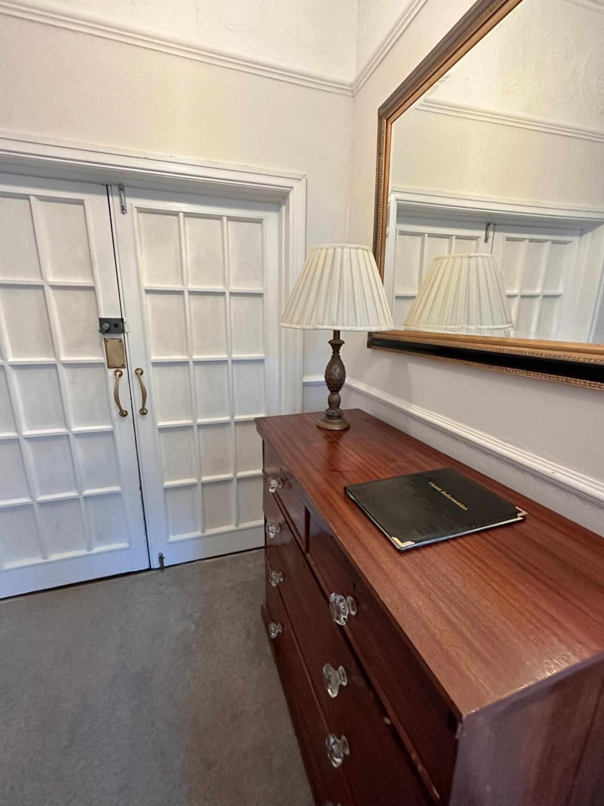 Deluxe Family Suite photo 2