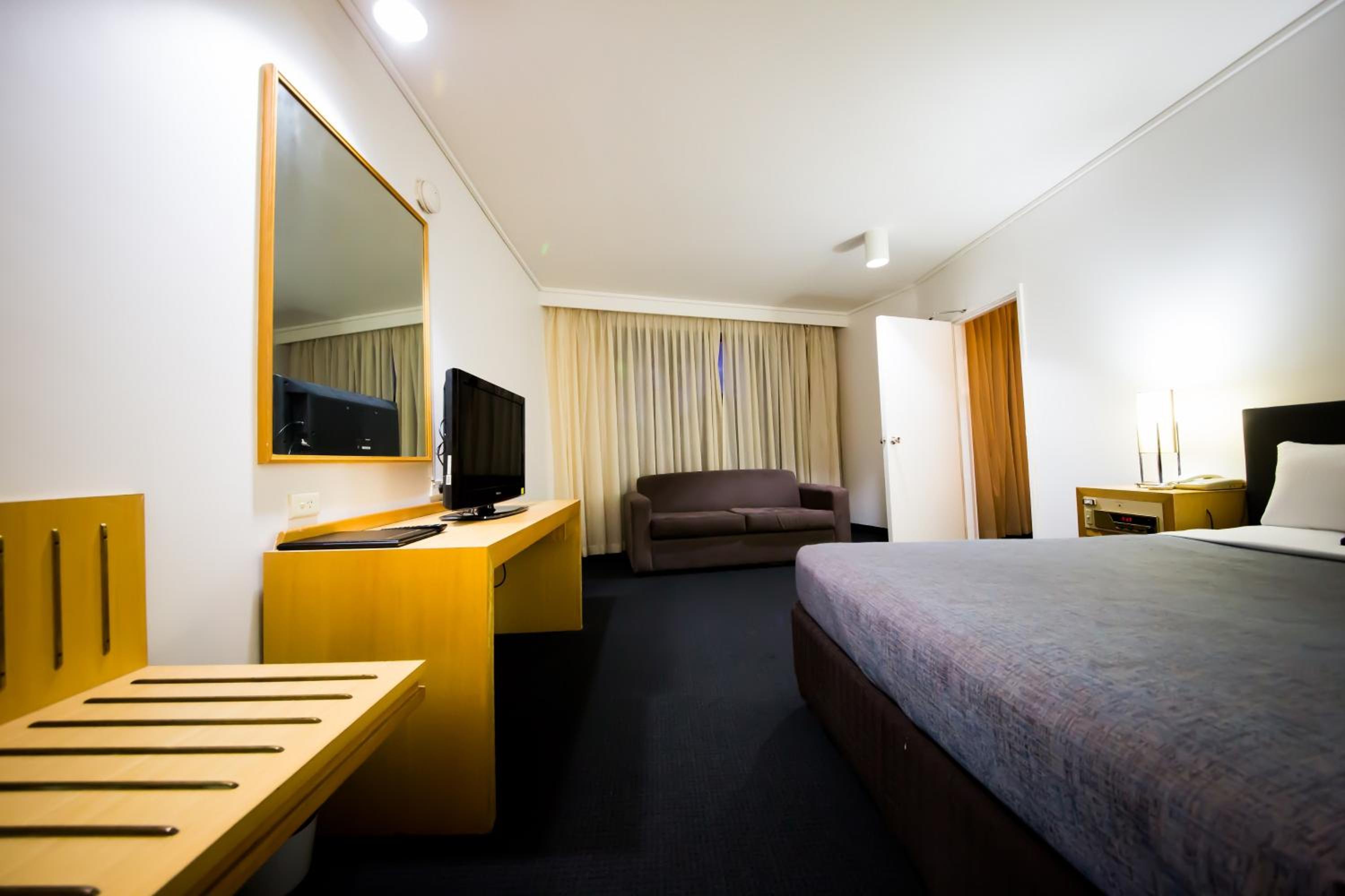 Family Apartment - Photo 4