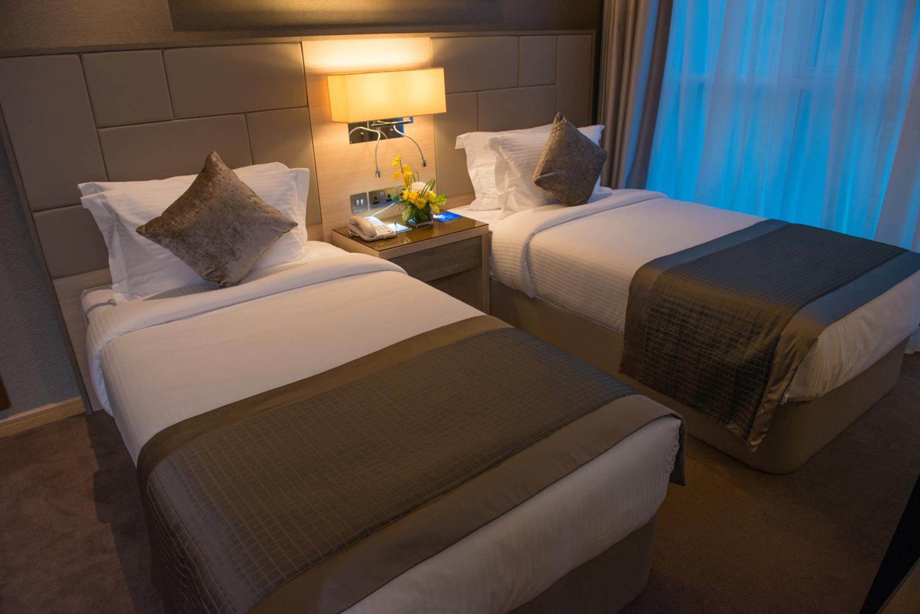 Classic Twin Room with City View, 15% off F&B photo 3