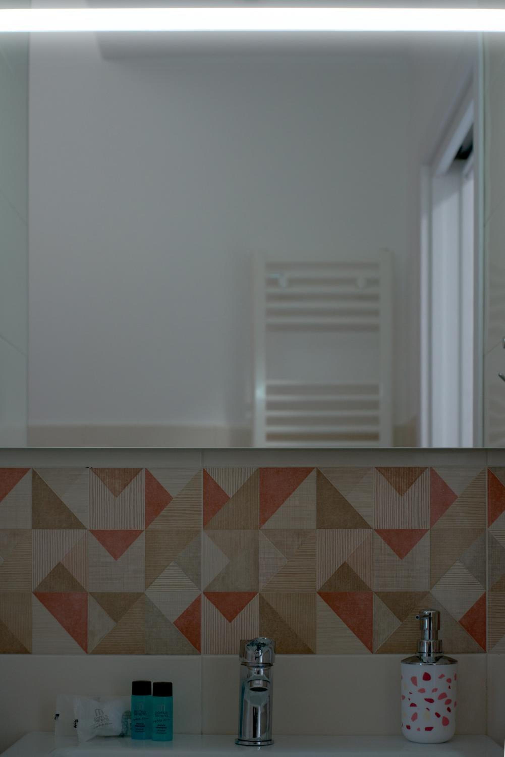 One-Bedroom Apartment - Photo 13