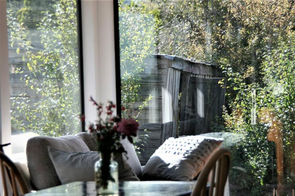 One-Bedroom House photo 3