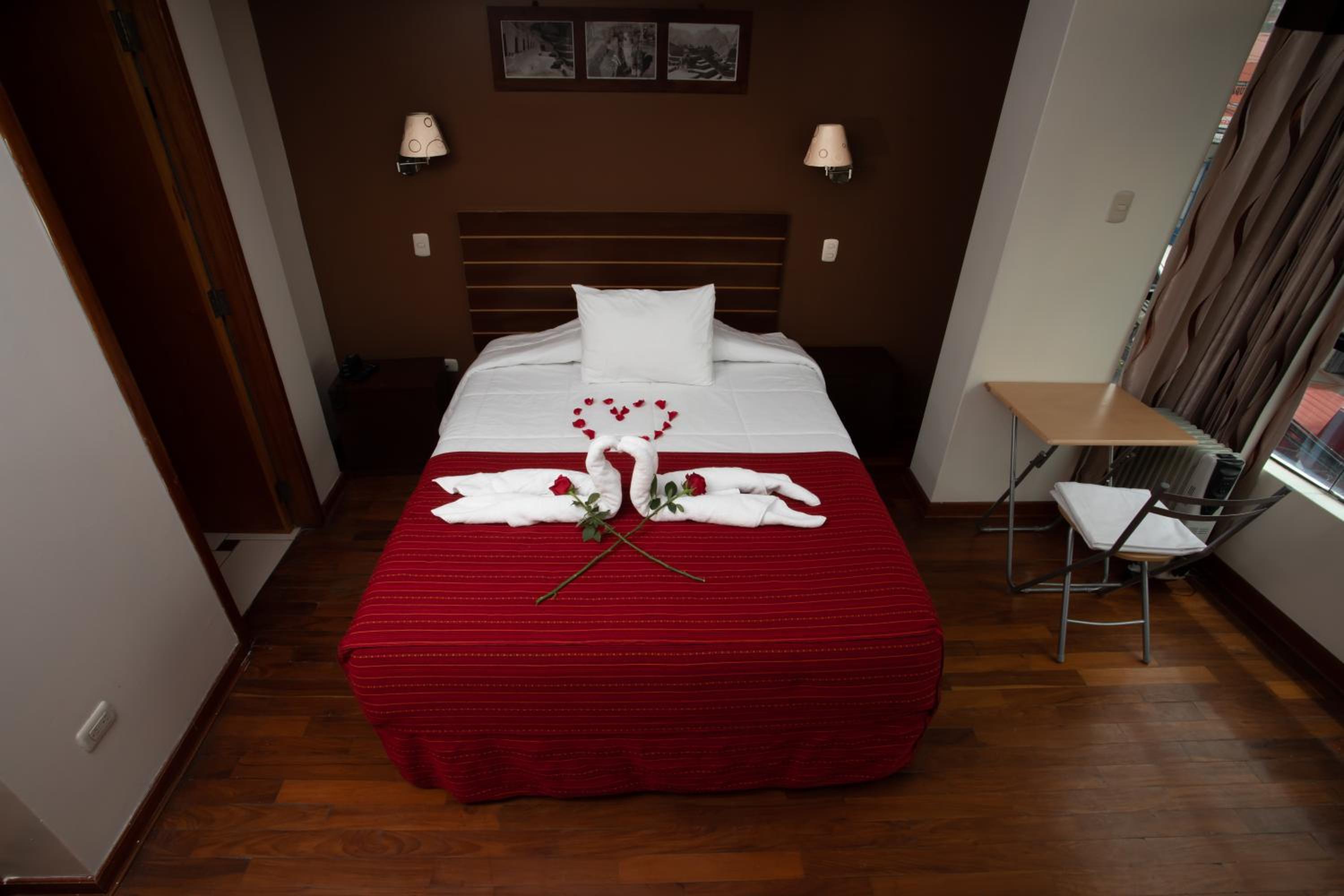 Double Room - Photo 18