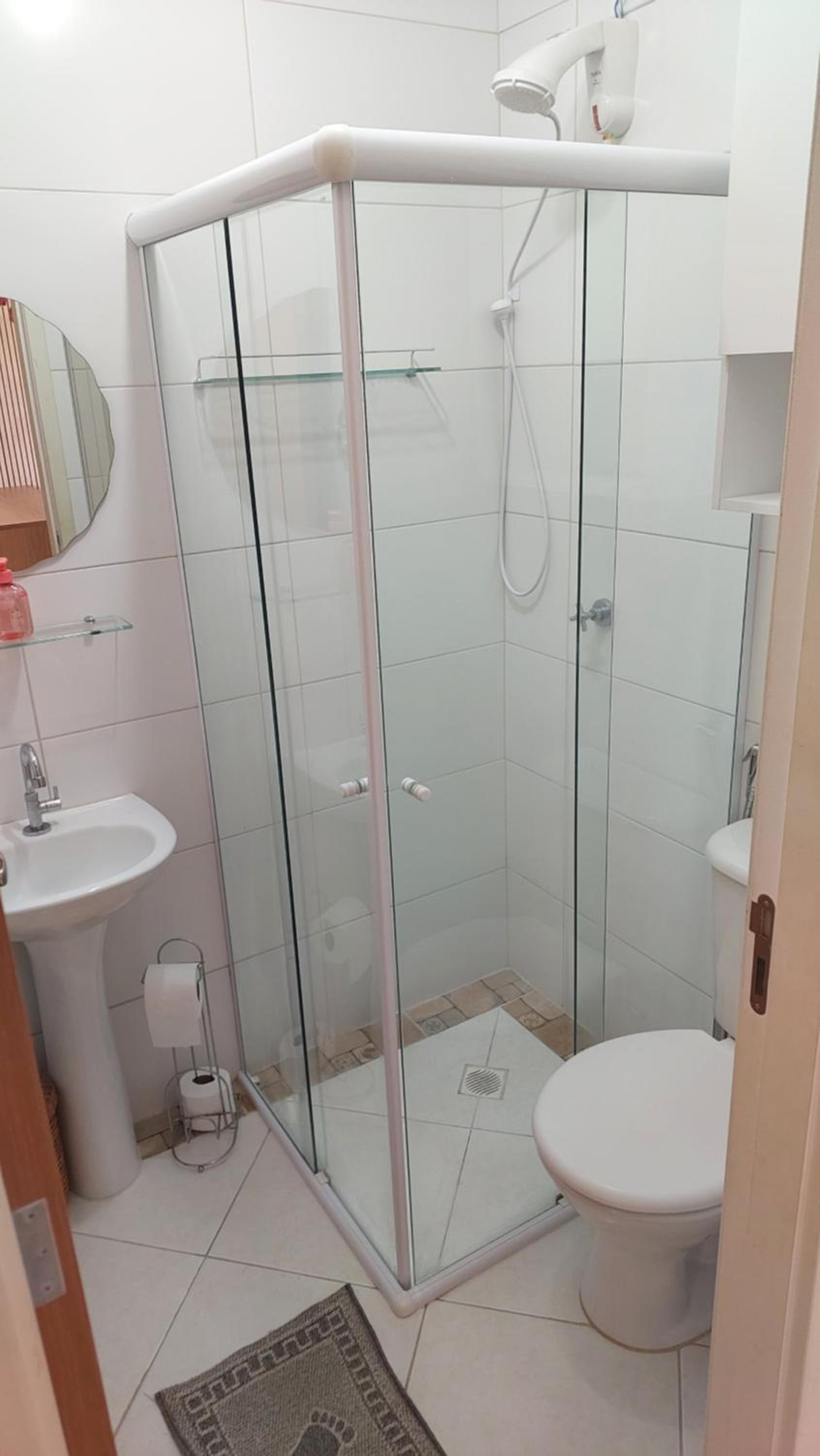 Two-Bedroom Apartment - Photo 9