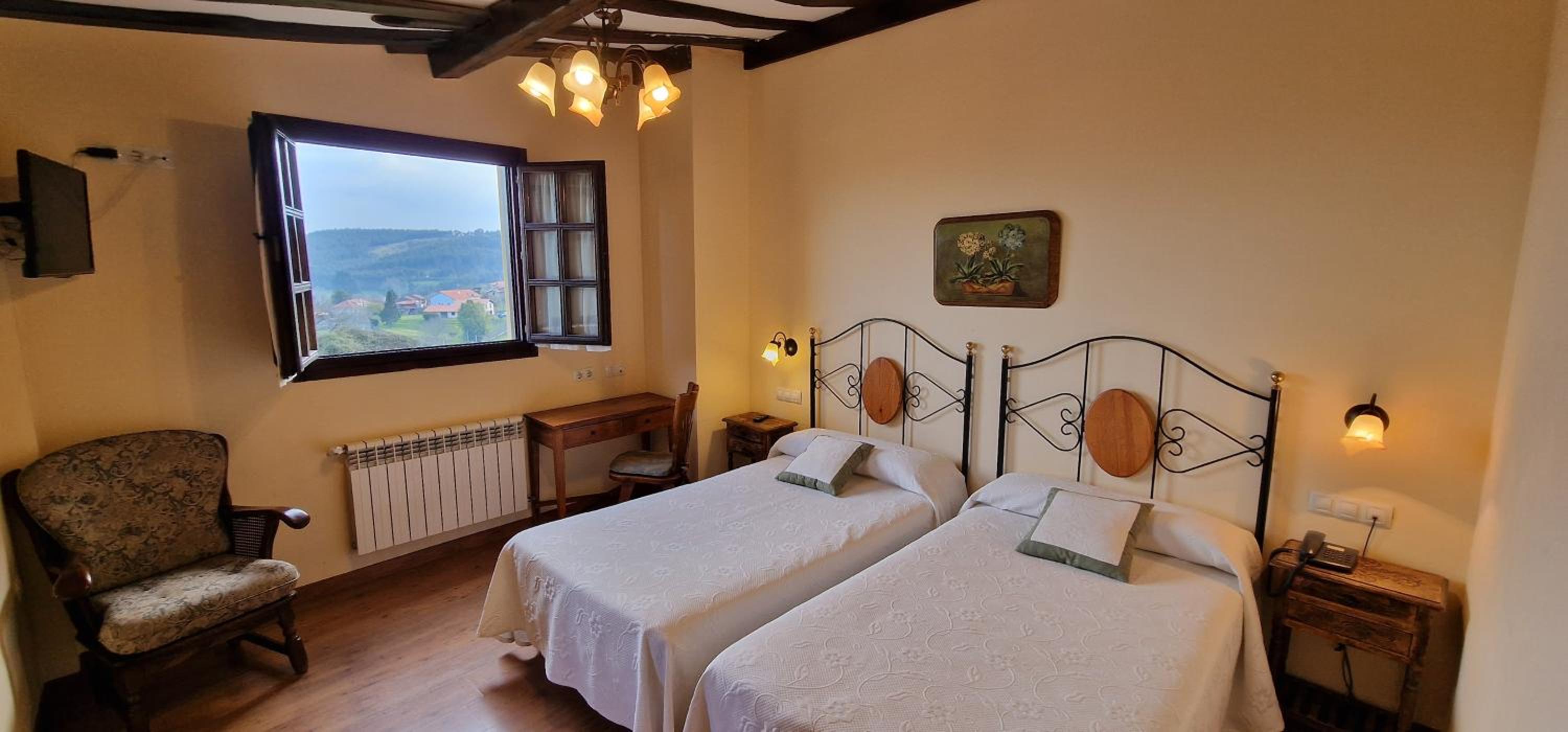 Habitación Doble o con Dos Camas
