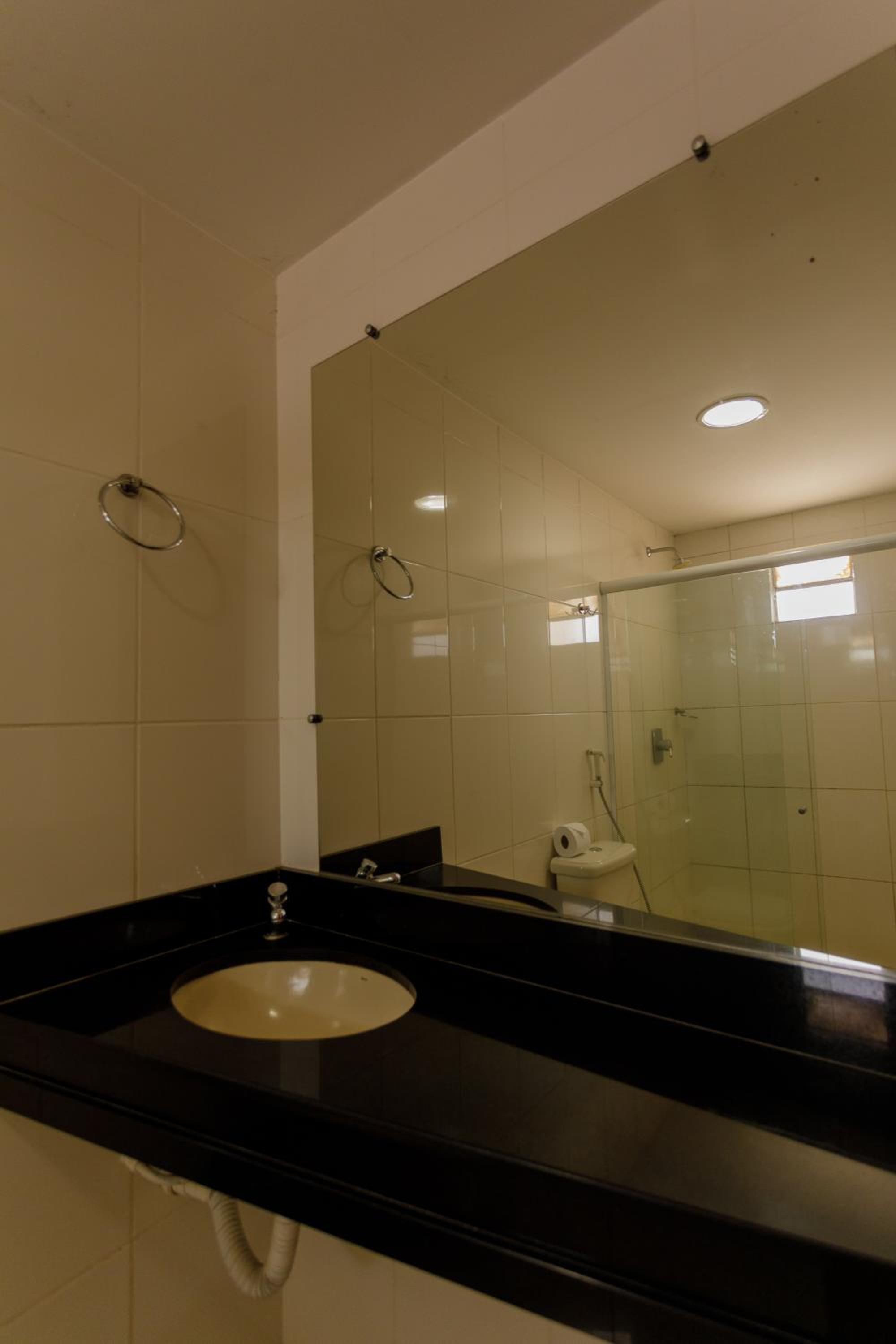 Standard Single Room - Photo 3