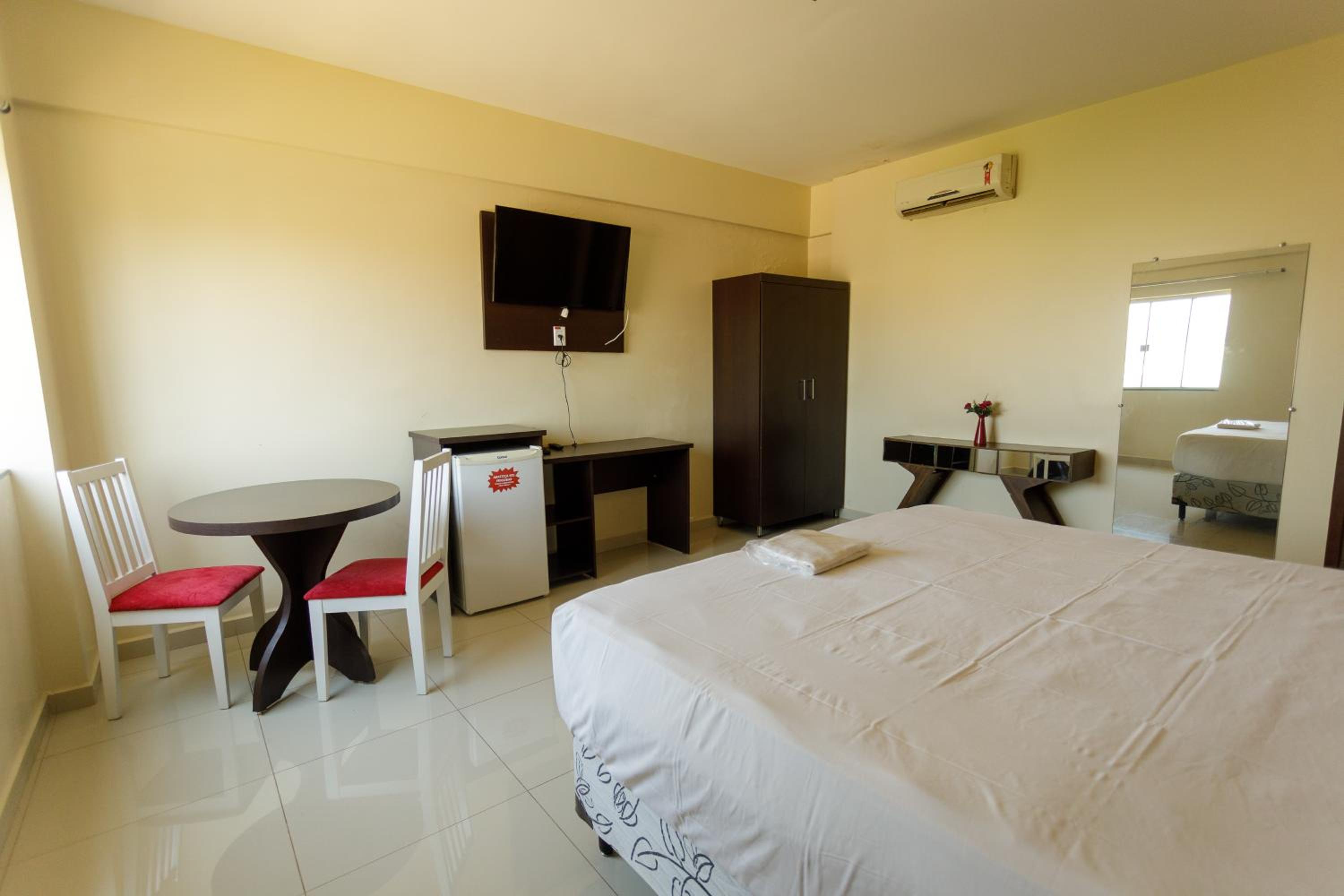 Standard Single Room - Photo 13