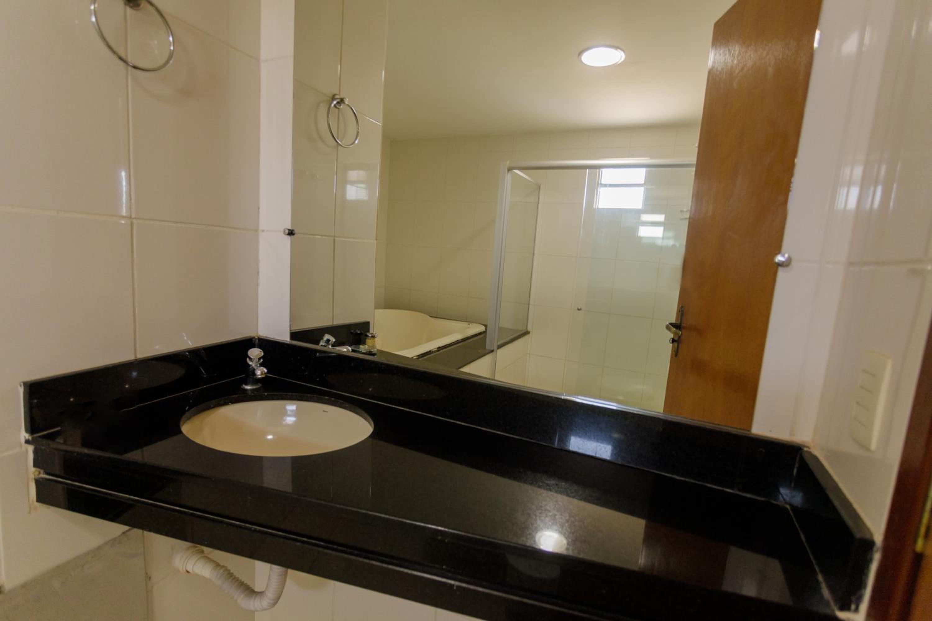 Standard Single Room - Photo 14