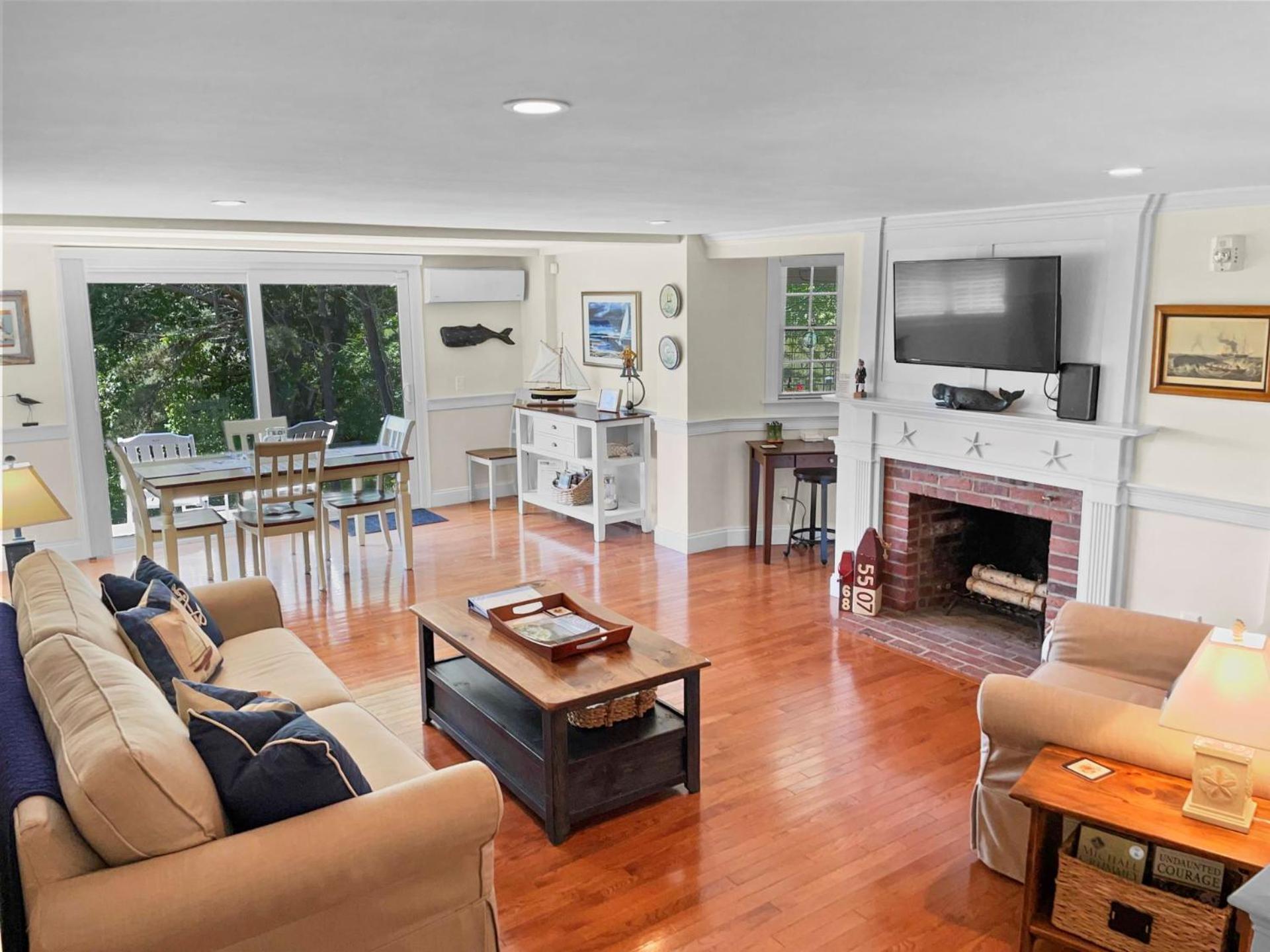 One-Bedroom House photo 2