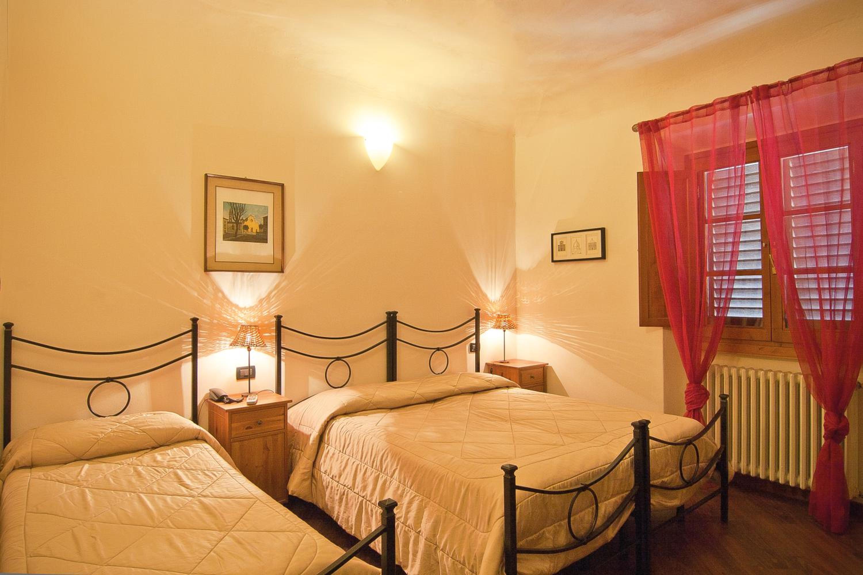Triple Room photo 2