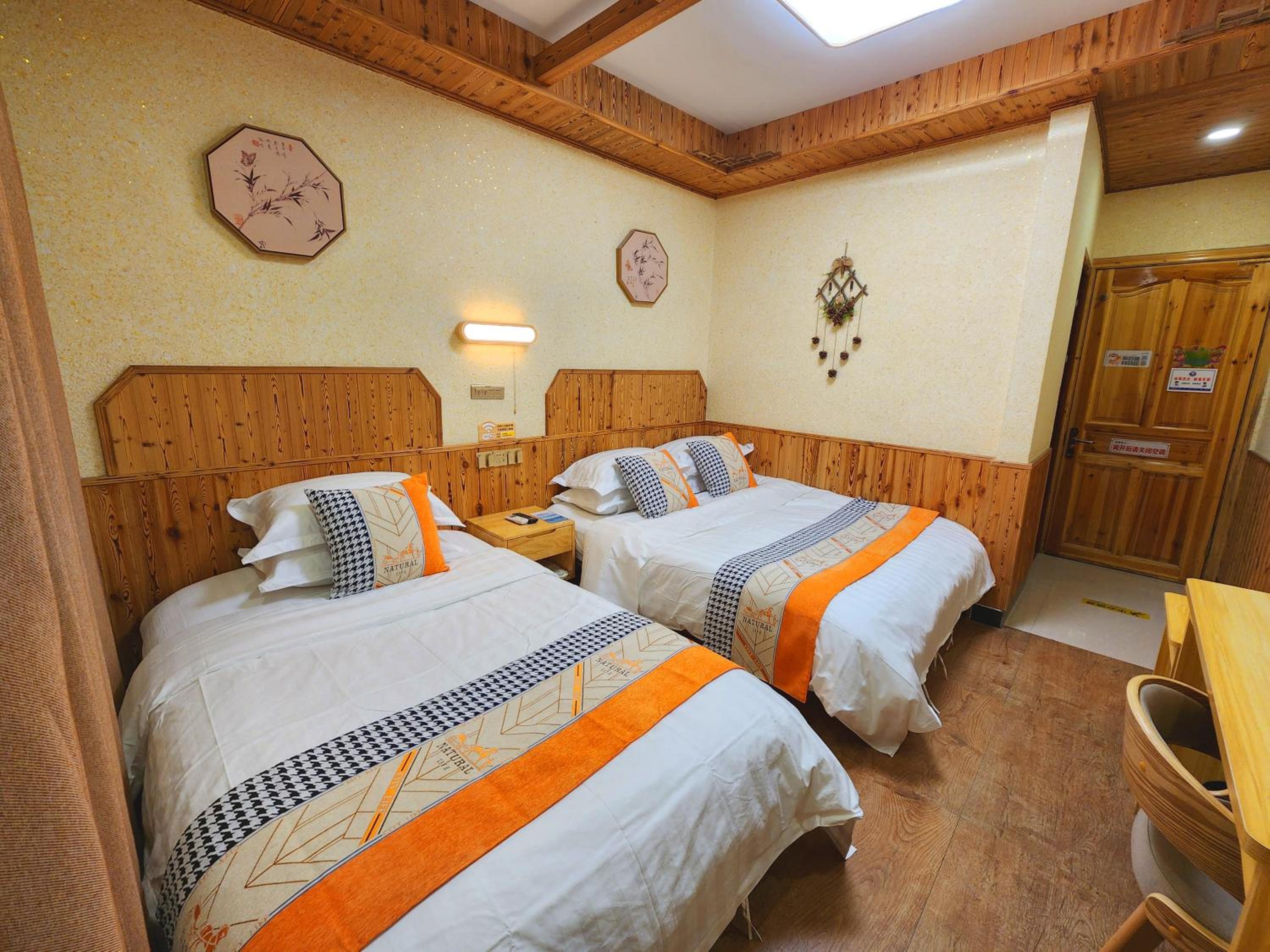 Family Double Room photo 2