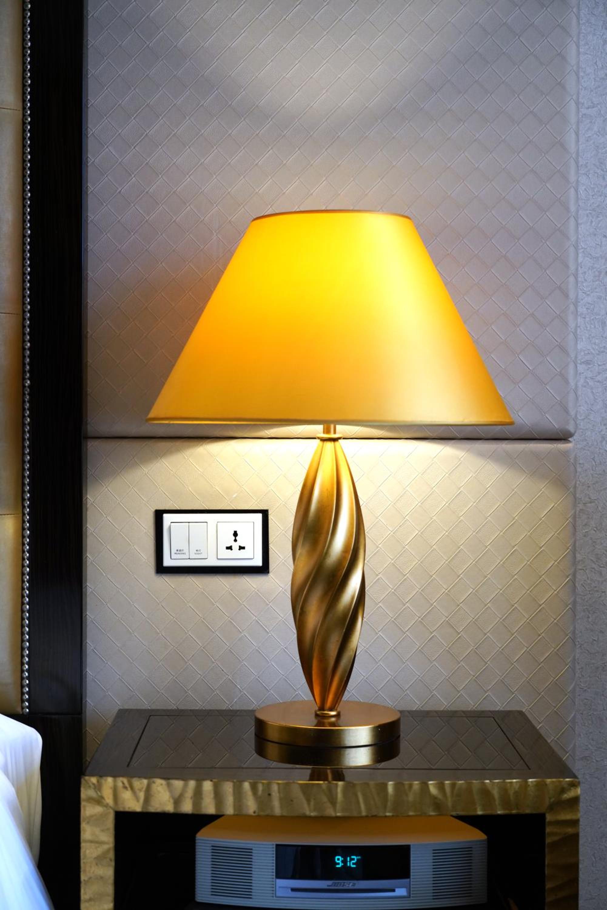 Classic Double Room with Two Double Beds - High Floor - Photo 1