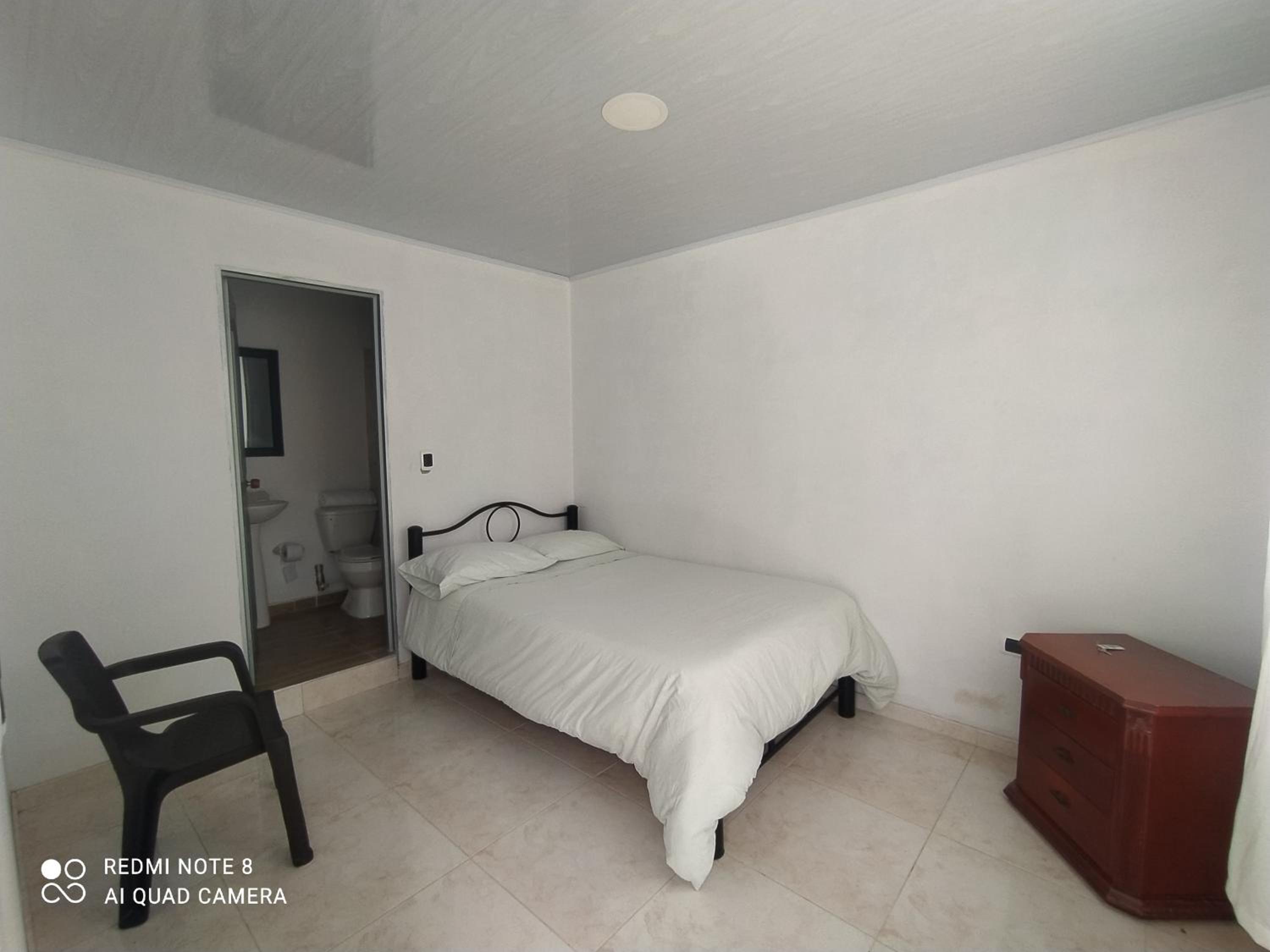 Double Room With Private Bathroom photo 1