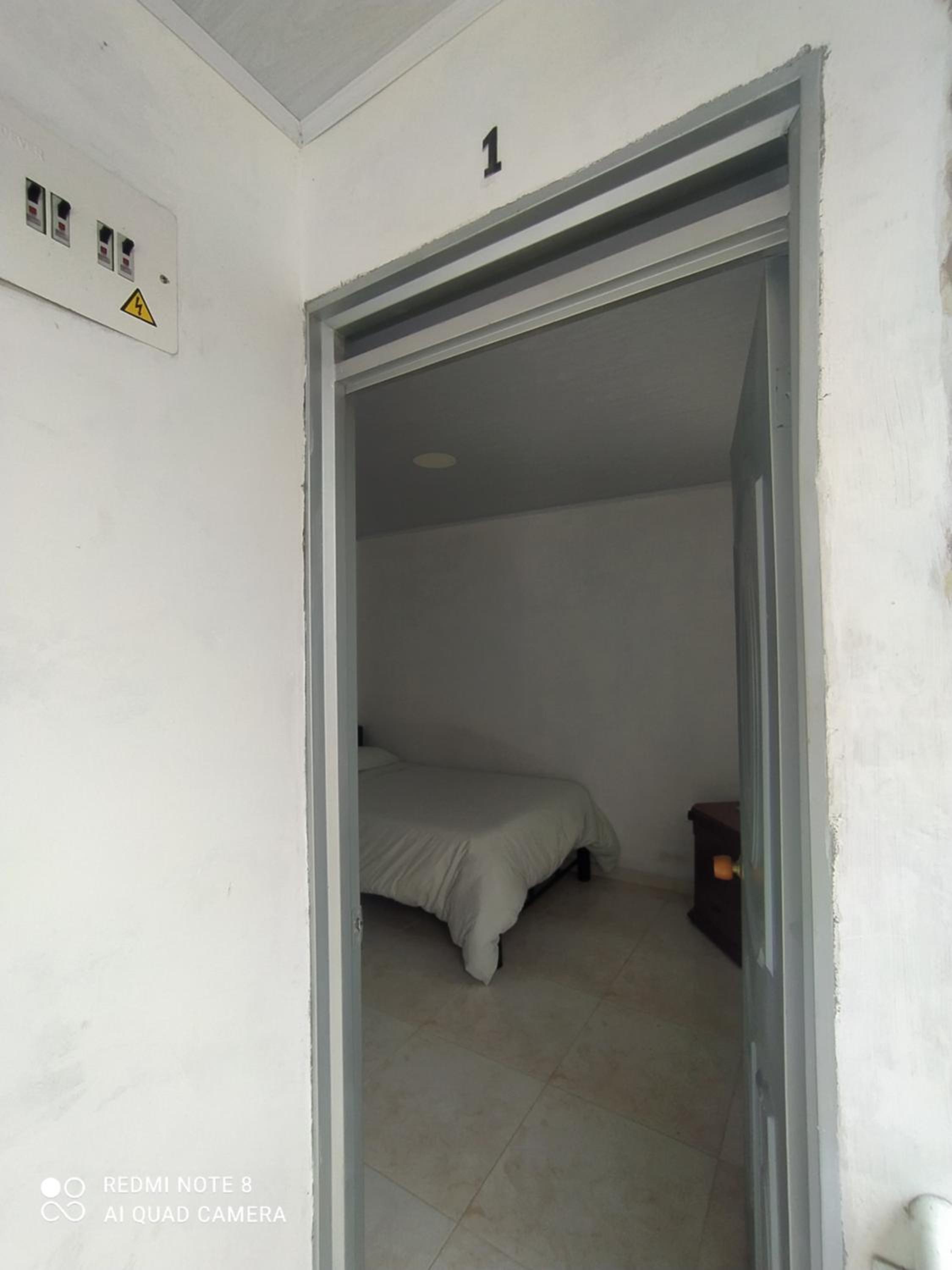 Double Room With Private Bathroom photo 3
