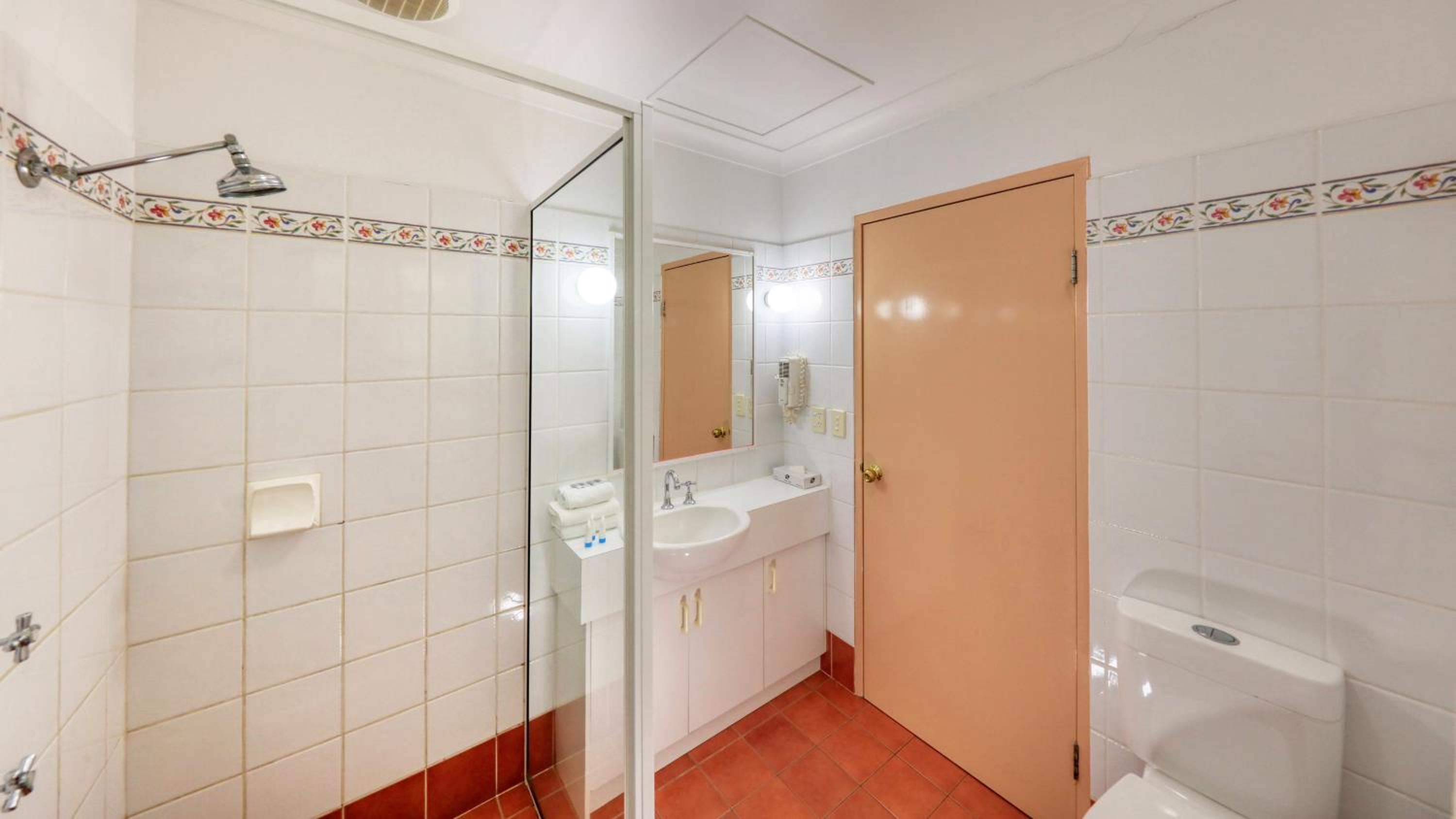 Deluxe Twin Room photo 2