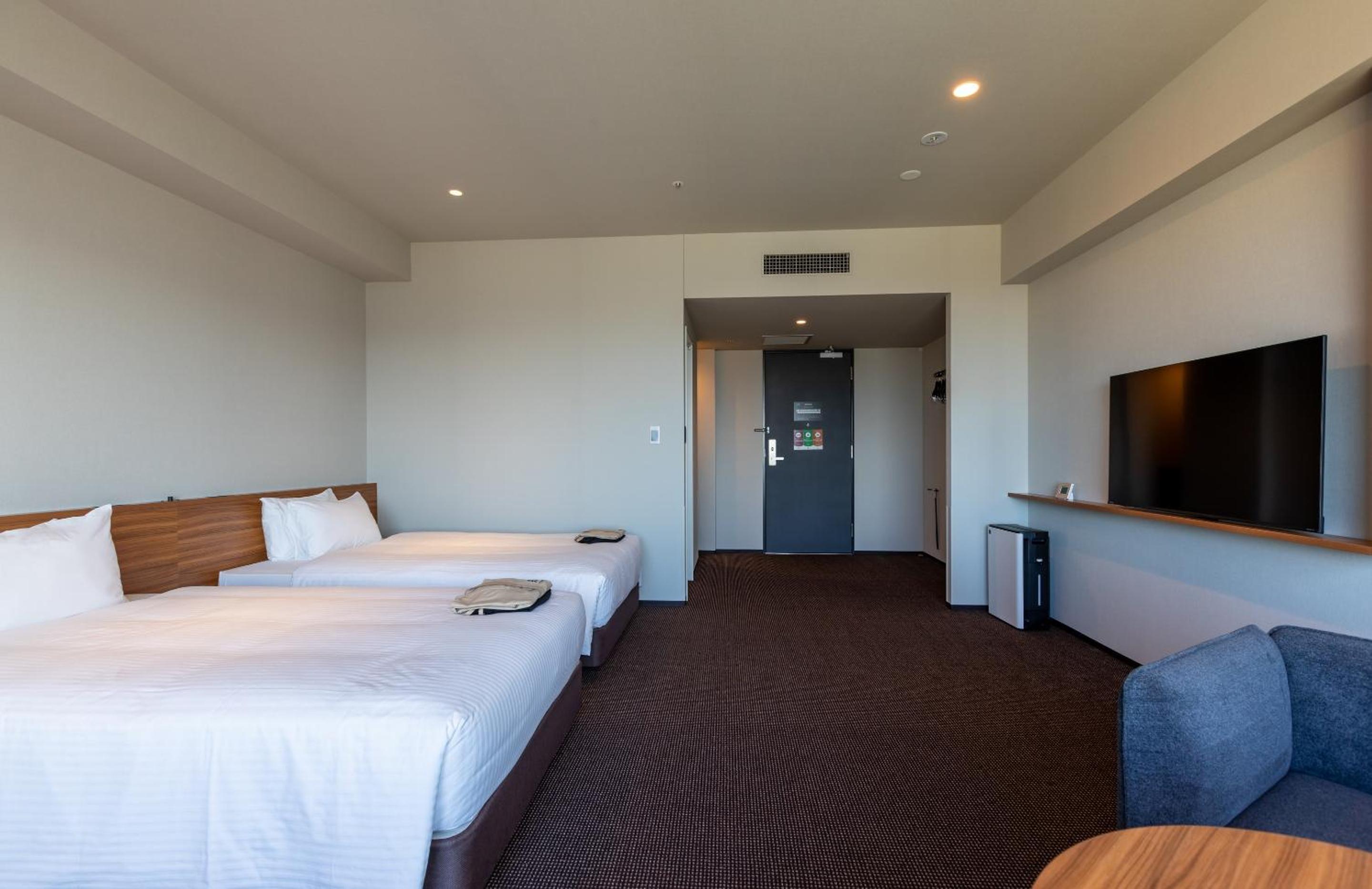 Deluxe Twin Room - Photo 3