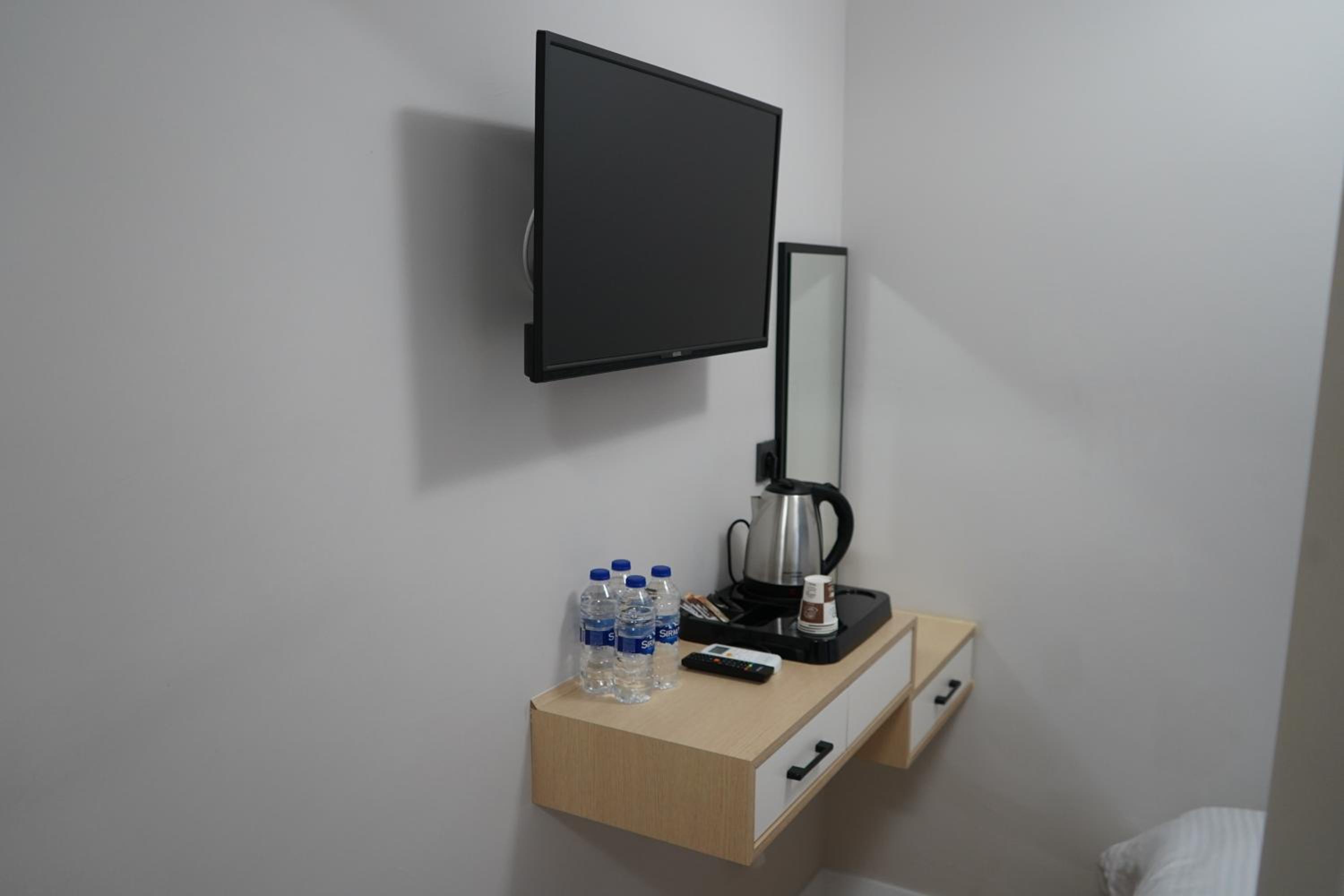 Economy Double Room - Photo 21