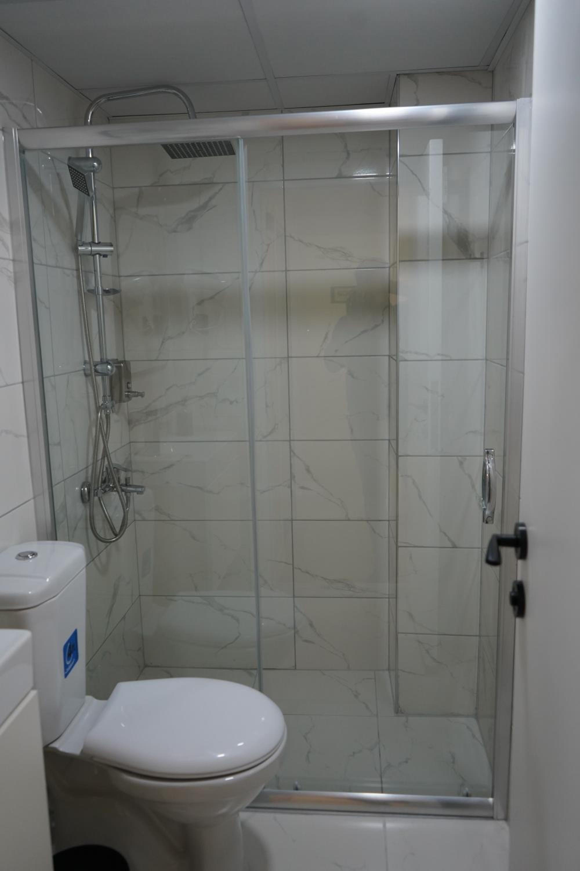 Economy Double Room - Photo 20