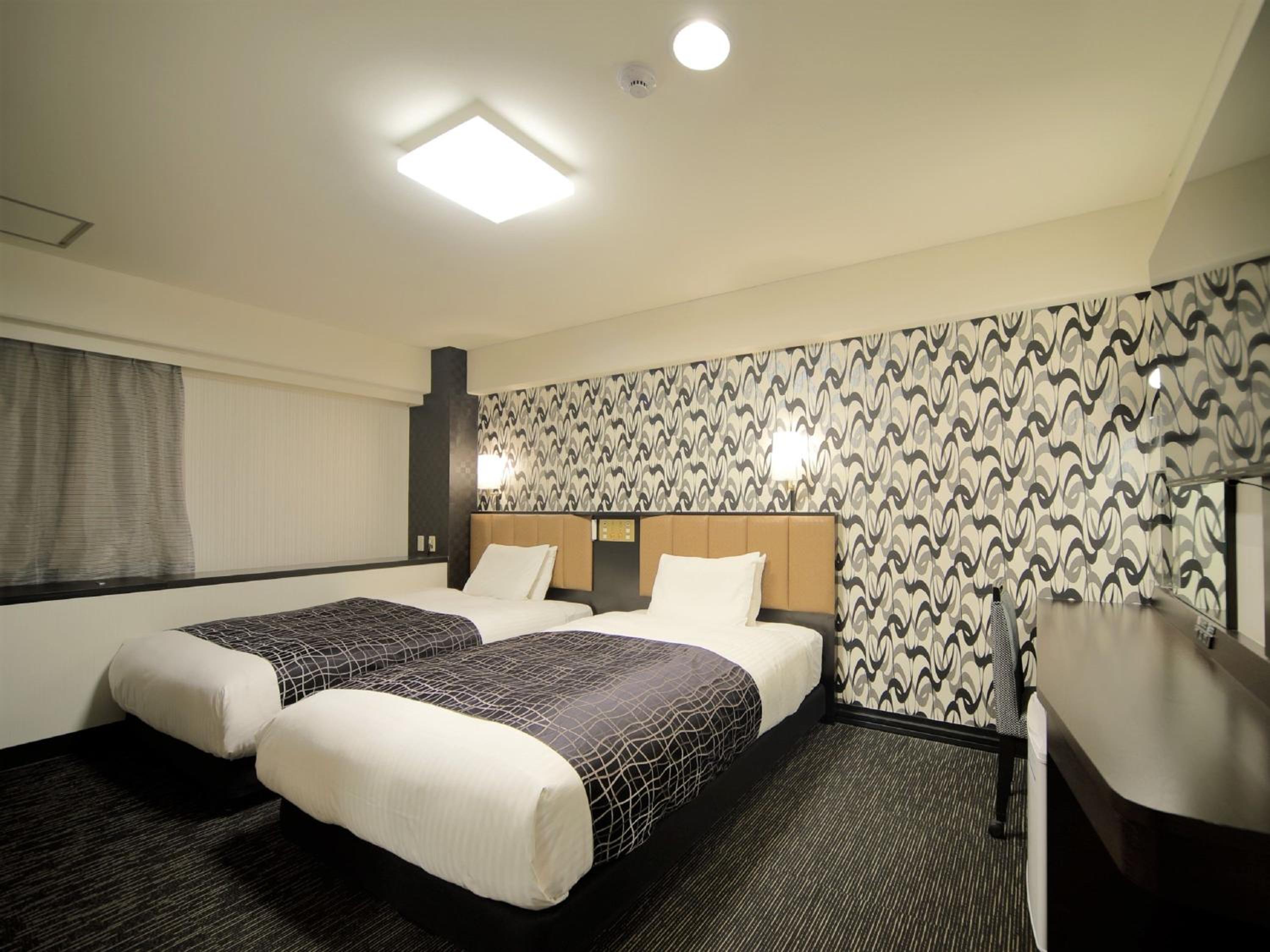 Twin Room - Non-Smoking - Photo 14