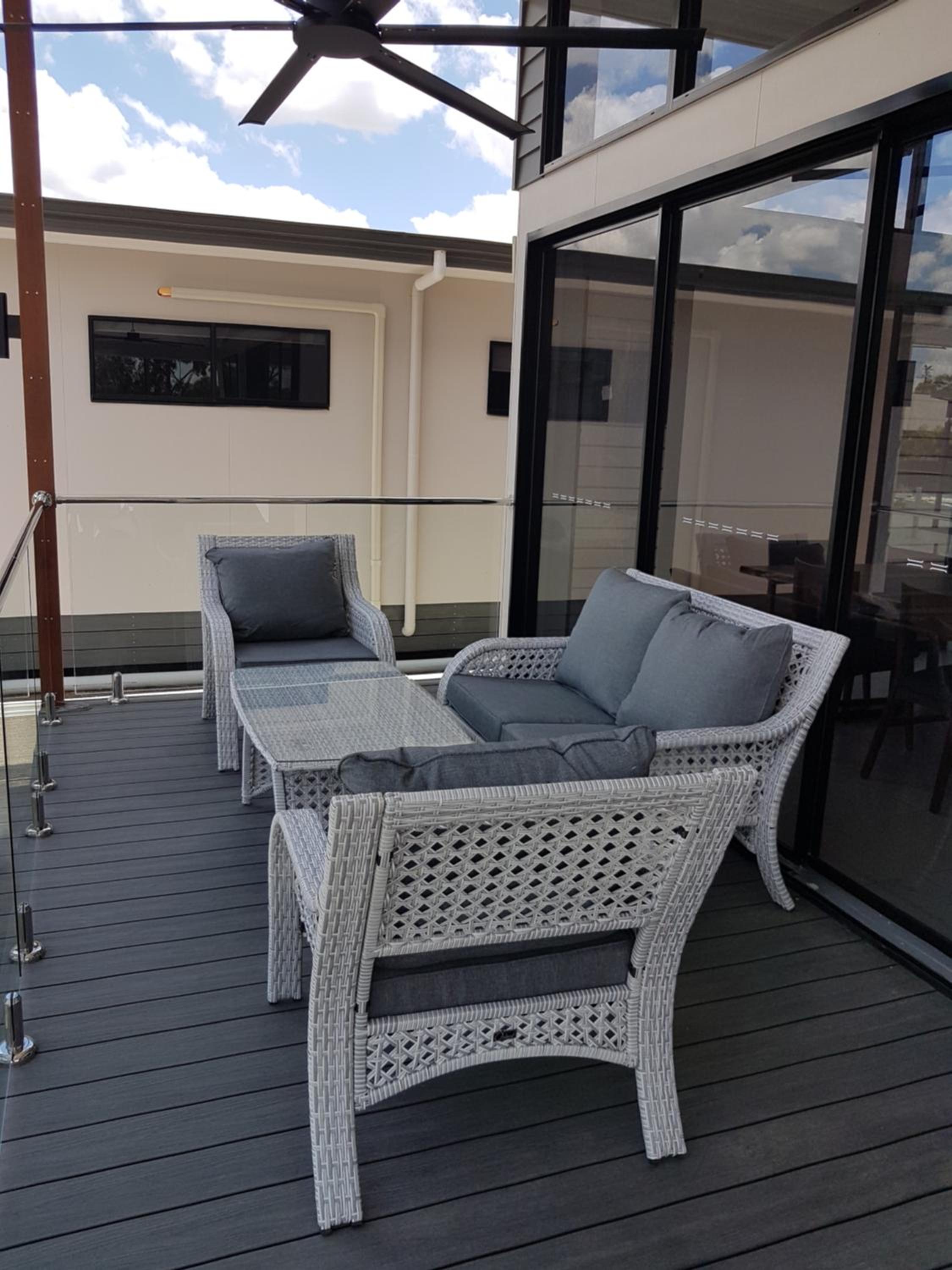2 Bedroom Apartment 2 x King Beds - NOT Pet Friendly photo 3