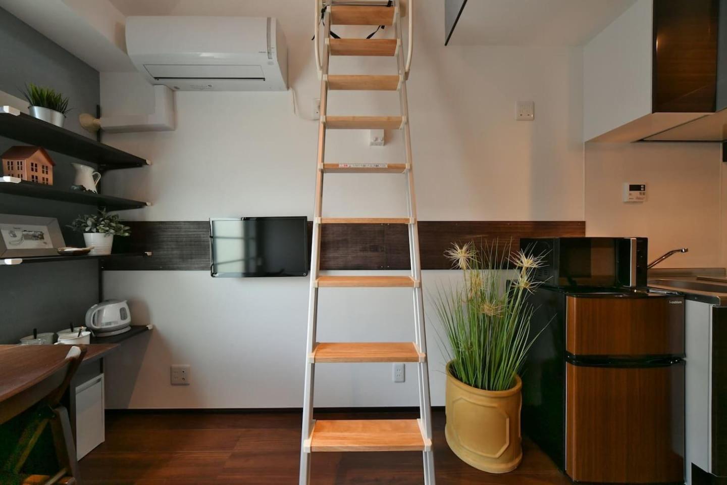 Apartment photo 2