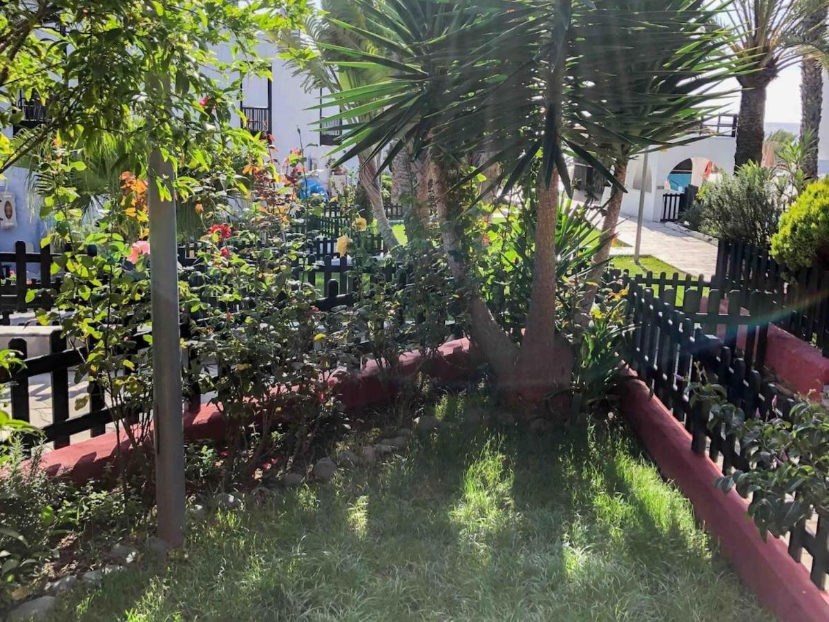 Bungalow With Patio photo 3