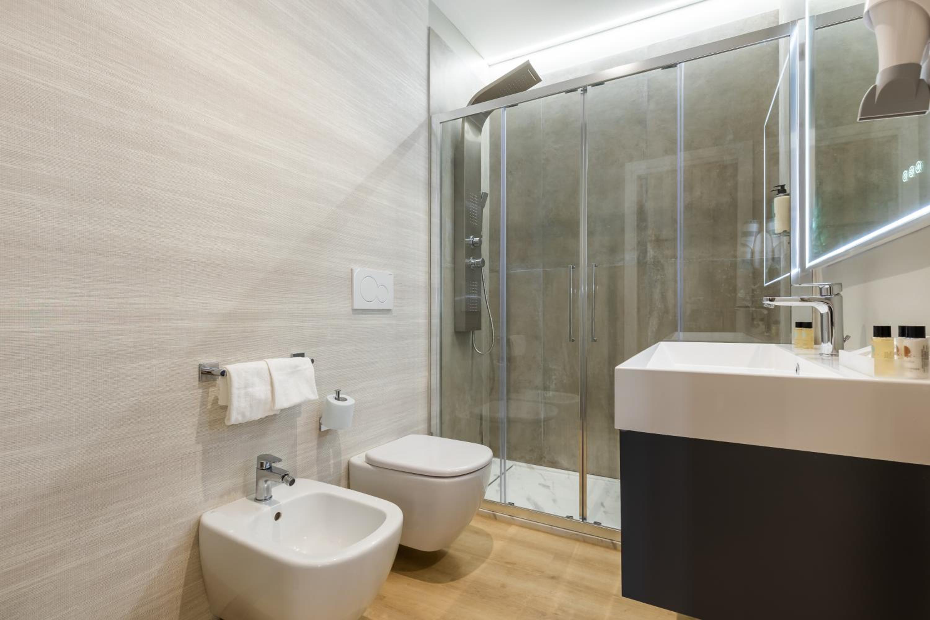 Luxury Triple Room photo 3