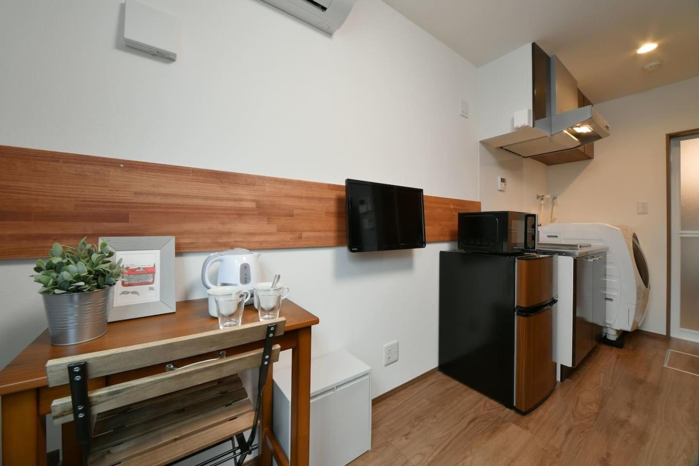 Apartment photo 2