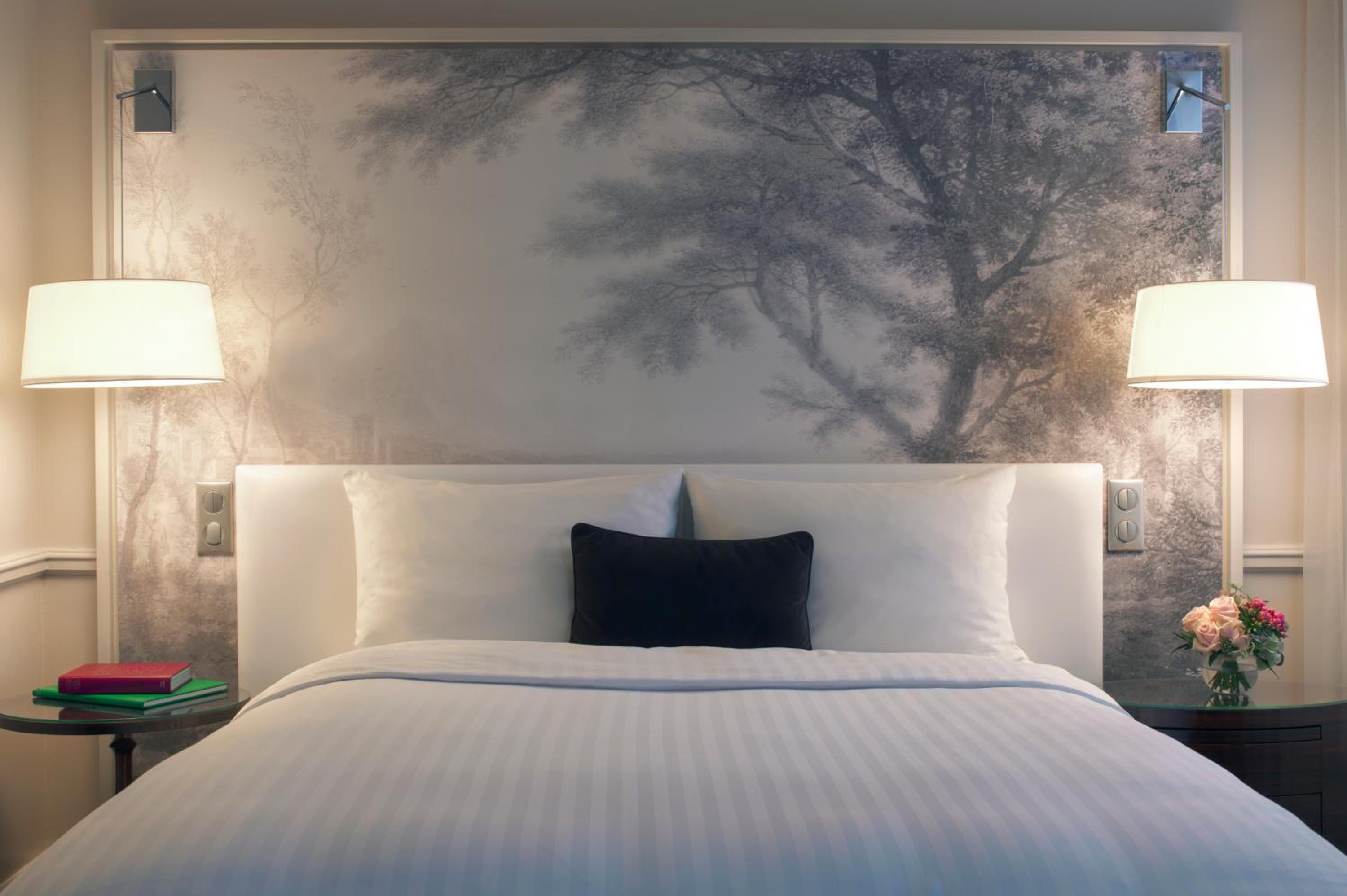 Deluxe Queen Room photo 1