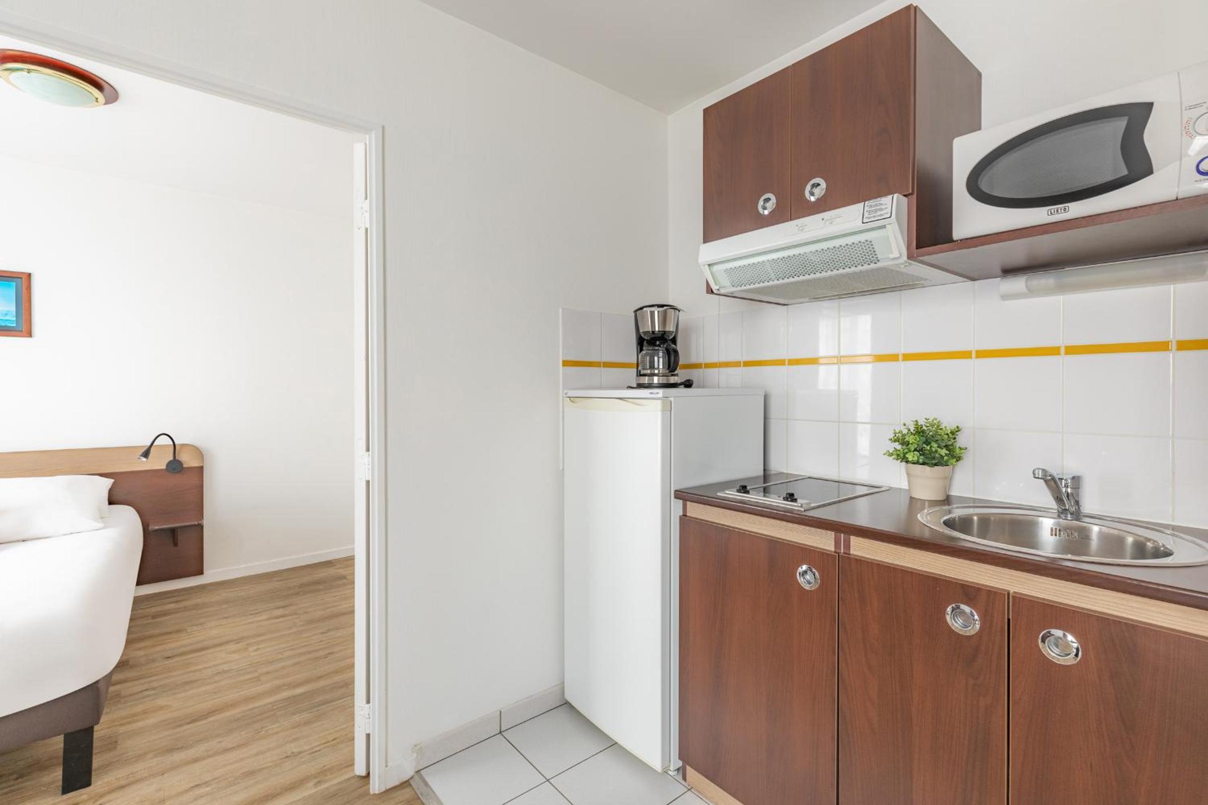 Apartment - Photo 3