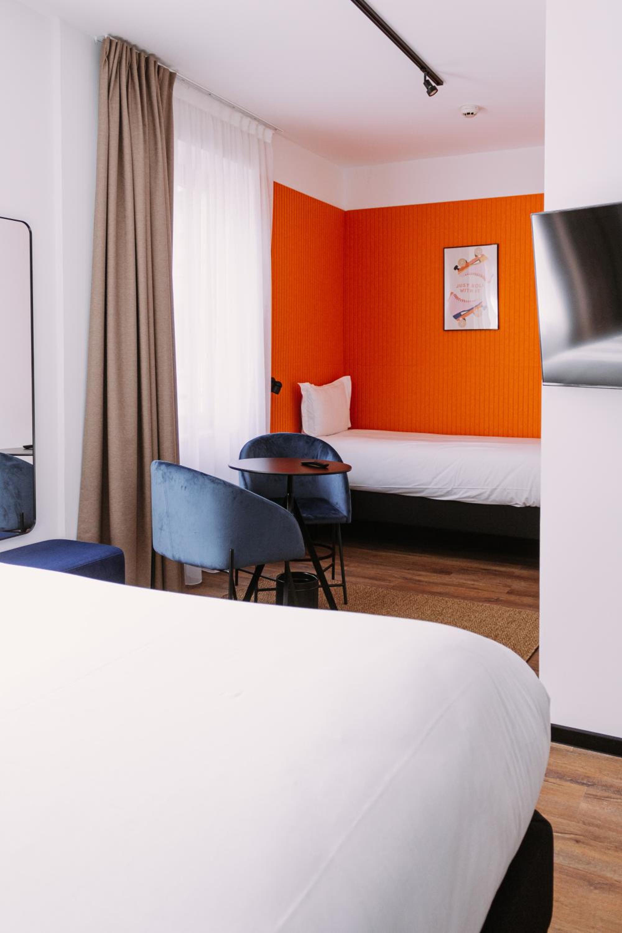 Triple Room - Photo 1