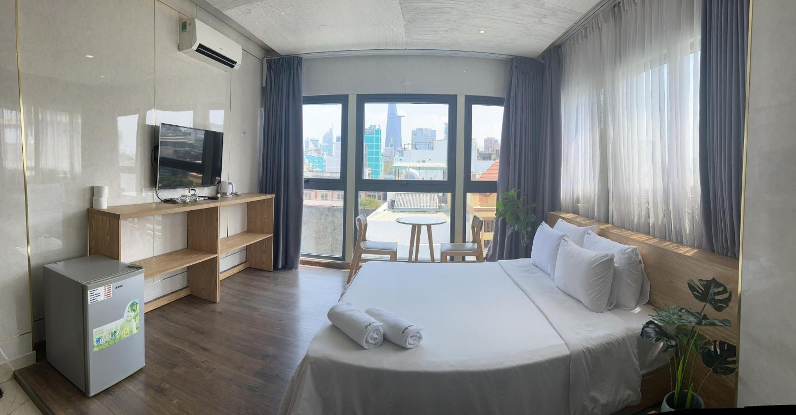 Suite With City View