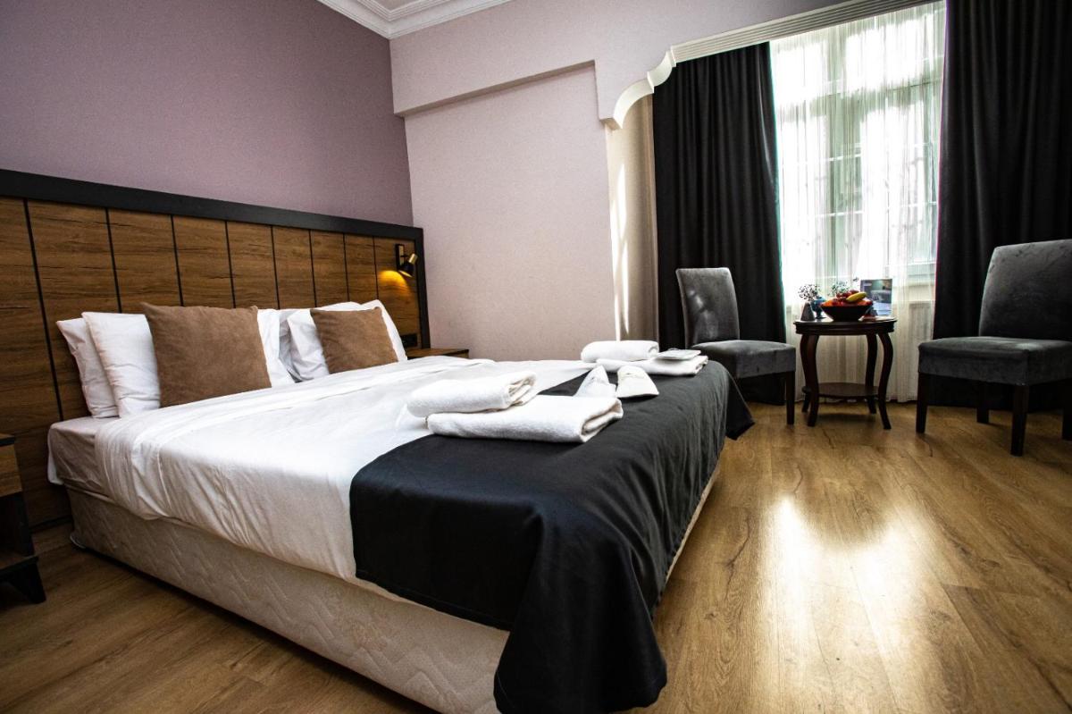 Standard Triple Room photo 2
