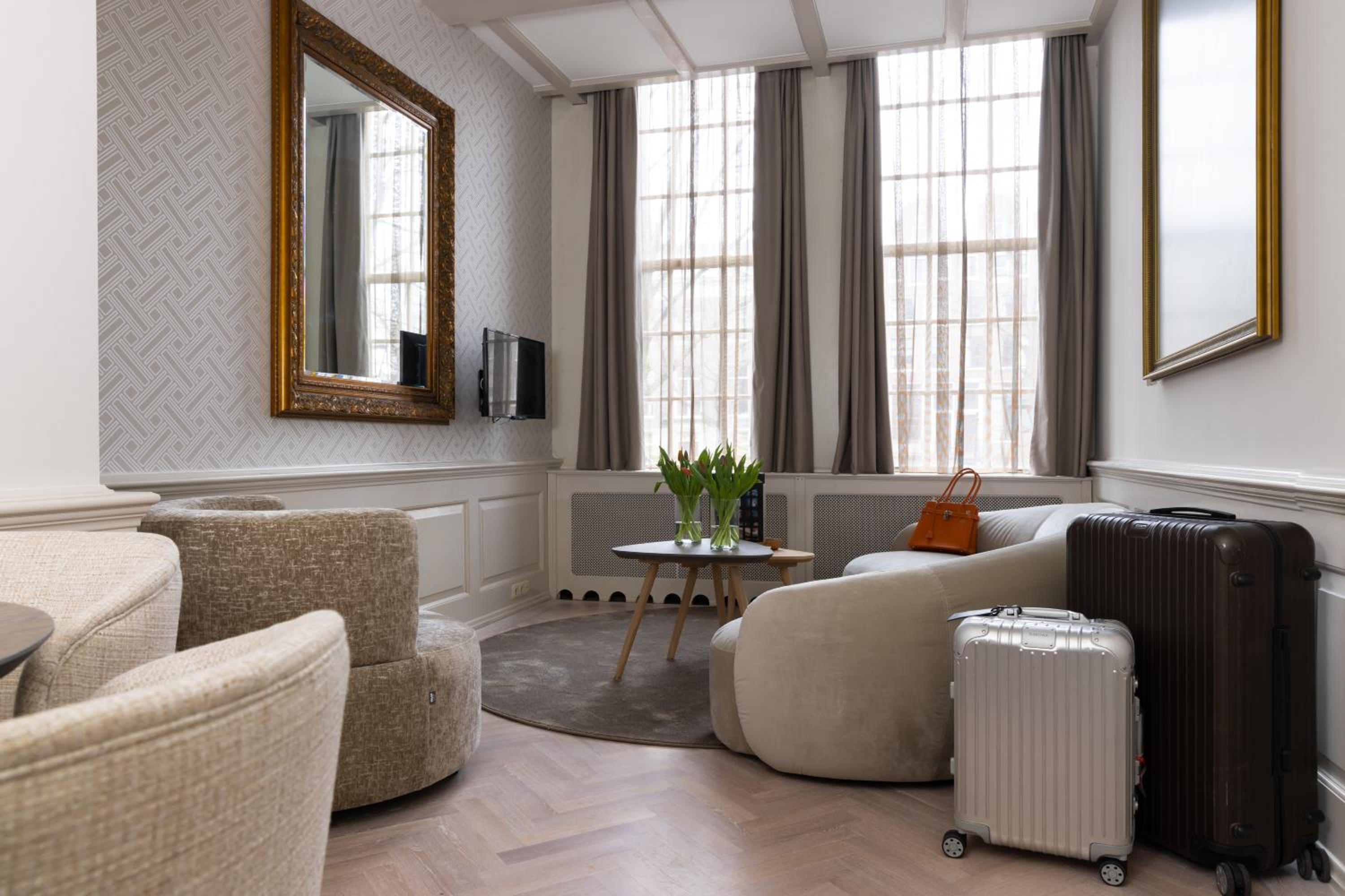 Apartment with Canal View photo 1