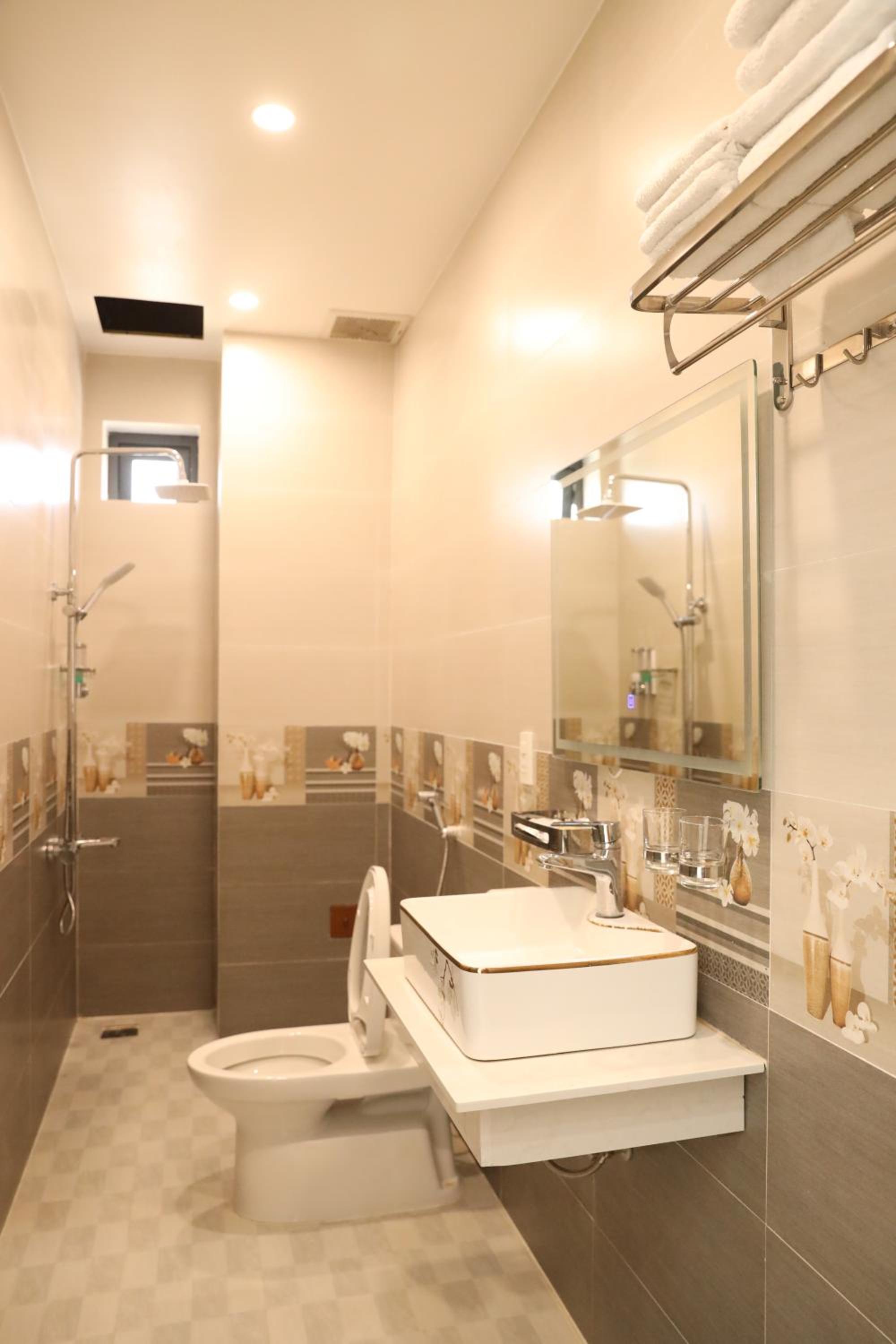 Double Room - Photo 7