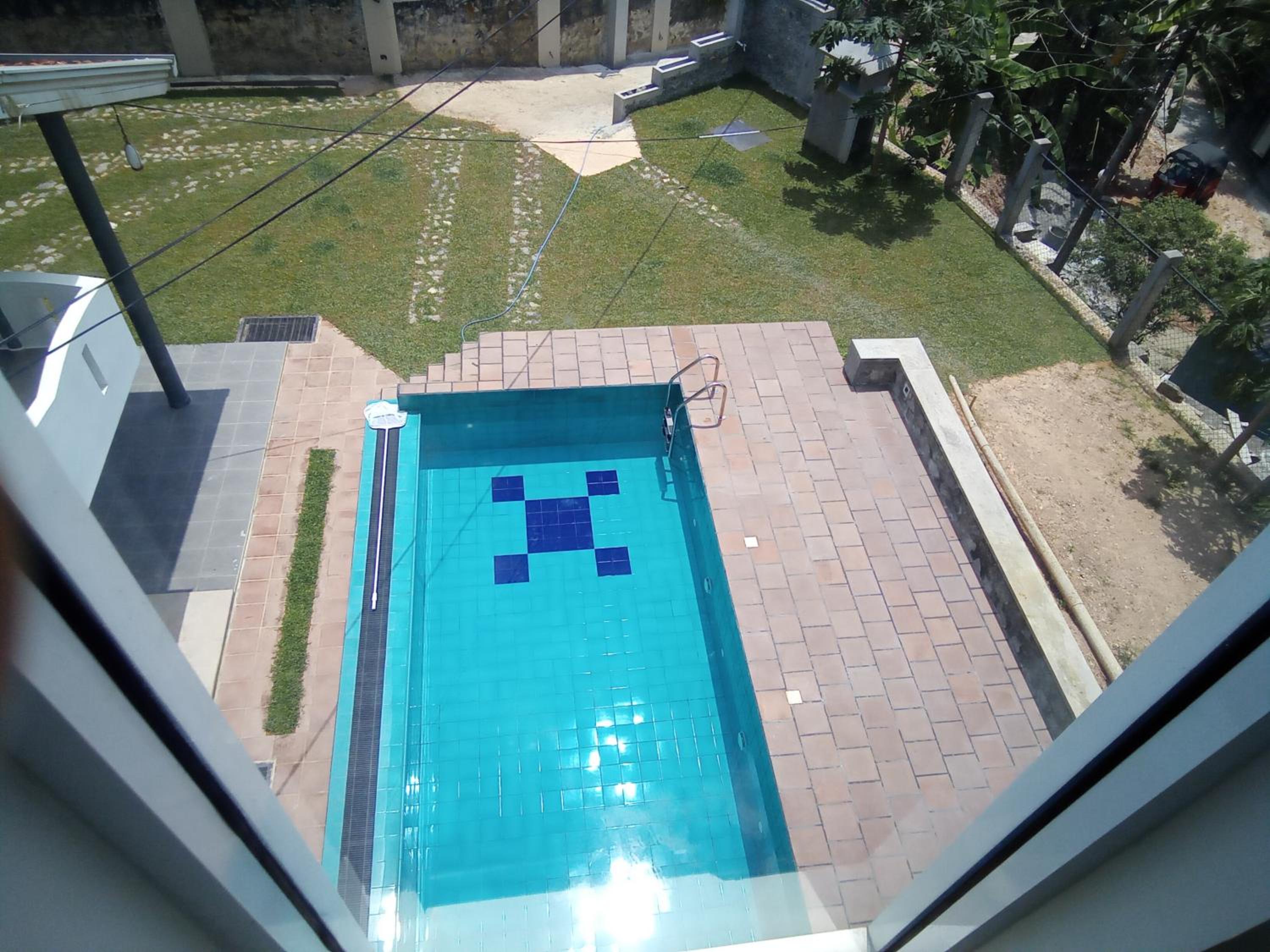 Double Room with Balcony (2 Adults + 1 Child) photo 3