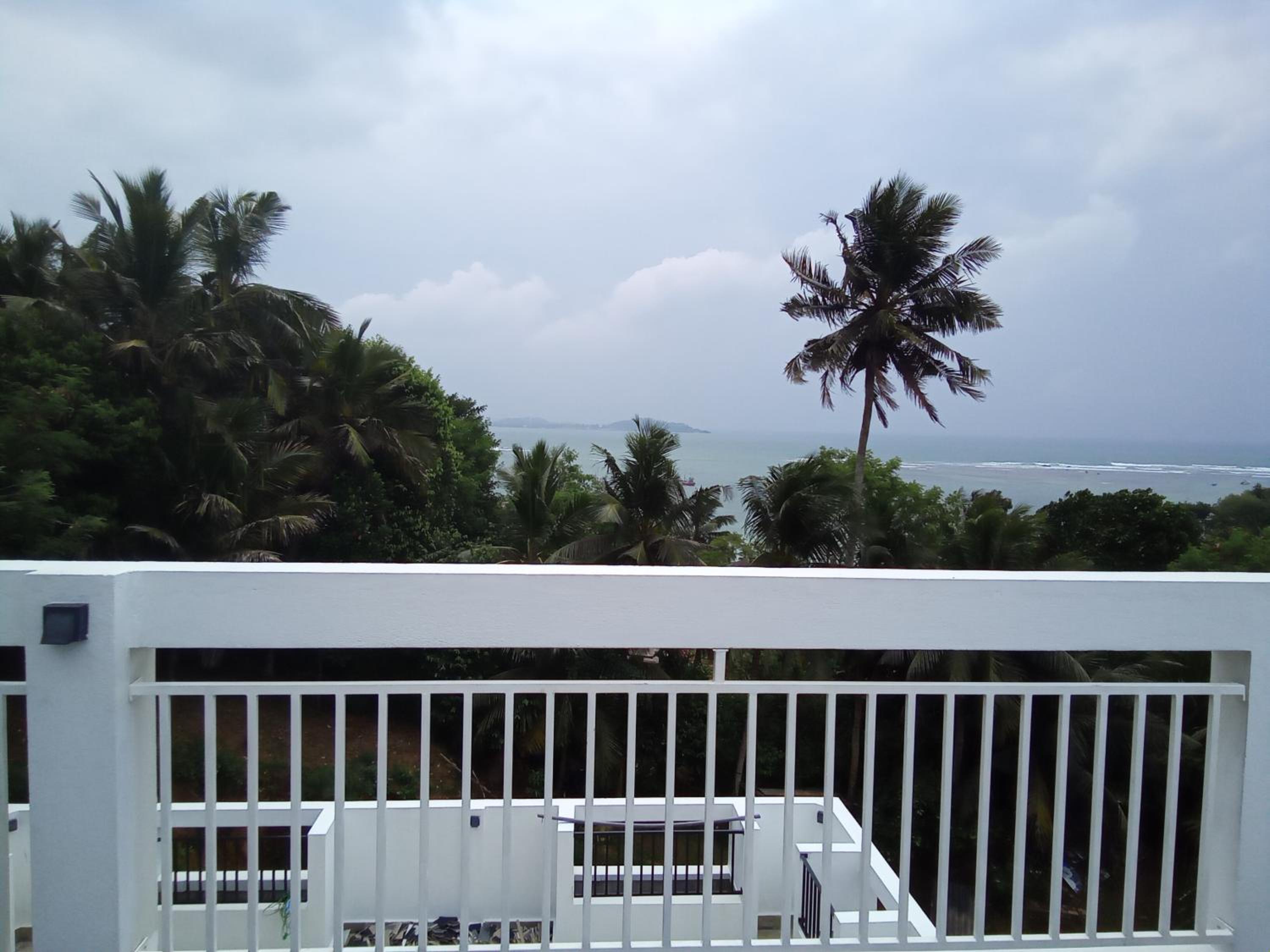 Double Room with Balcony (2 Adults + 1 Child) photo 1