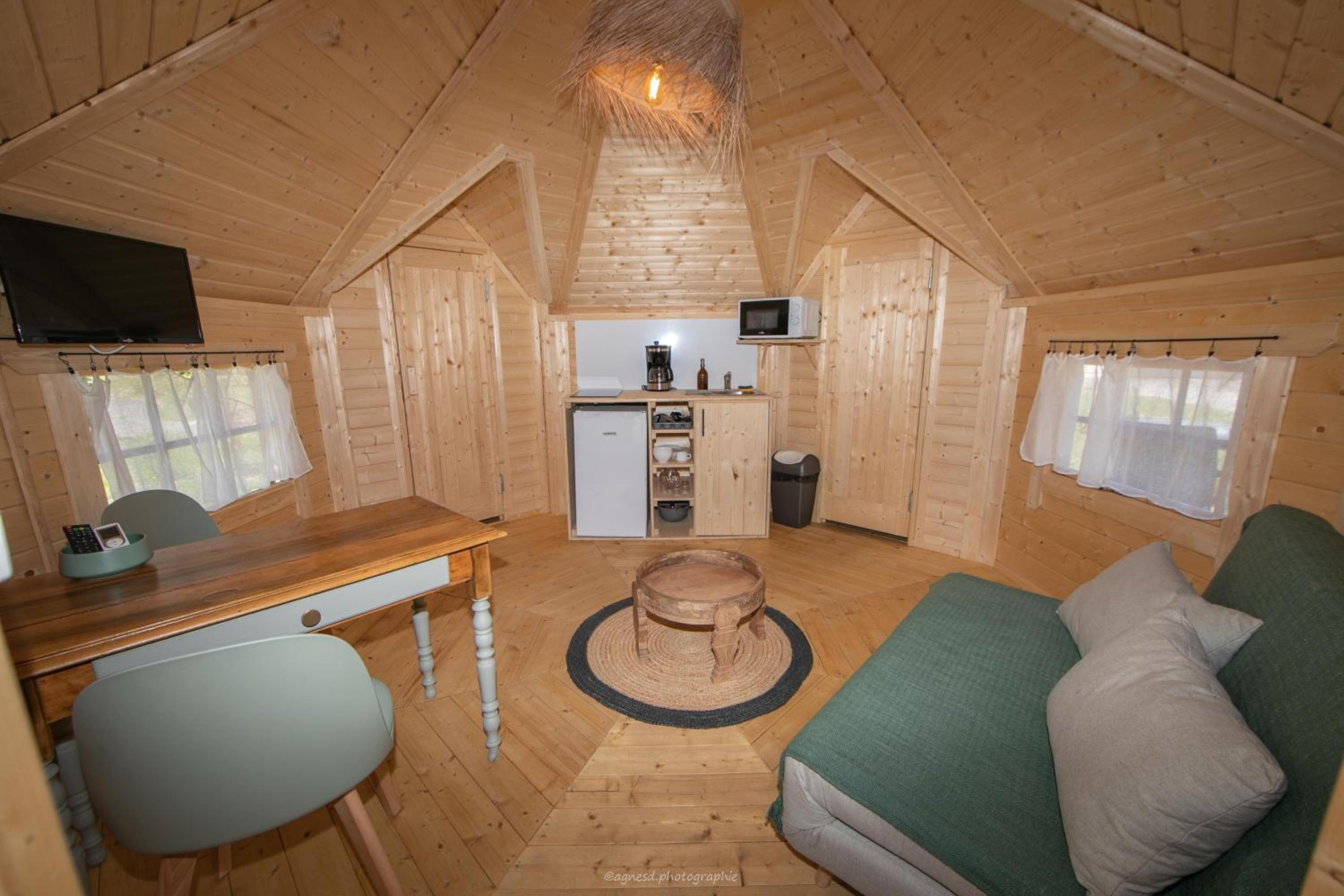 Eco House - Photo 3