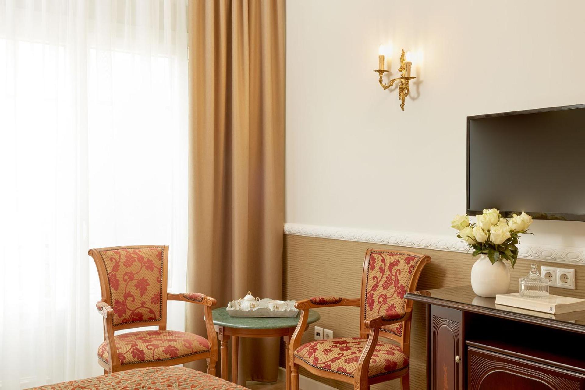 Classic Connecting Rooms - Photo 7