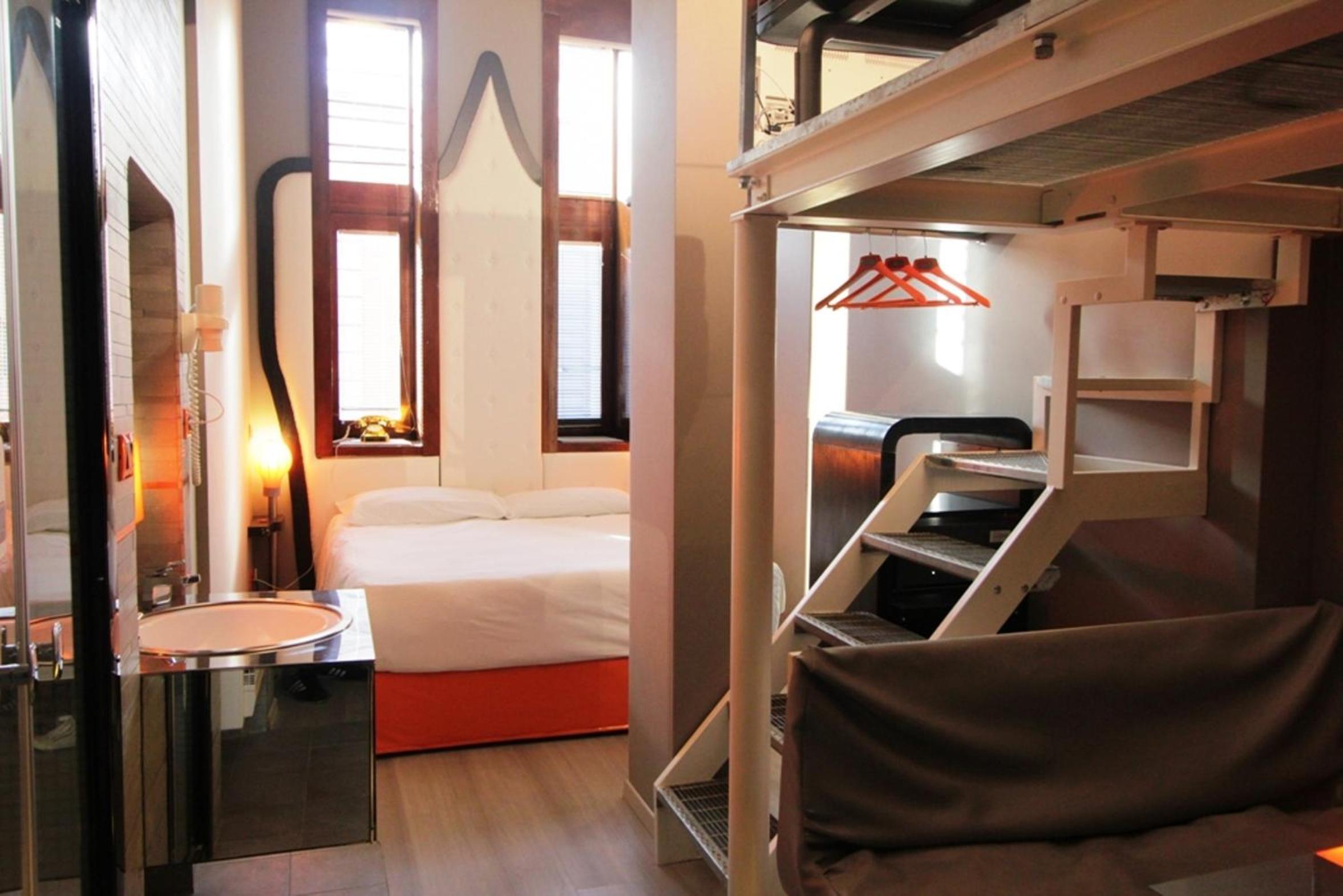 Deluxe Double Room photo 3