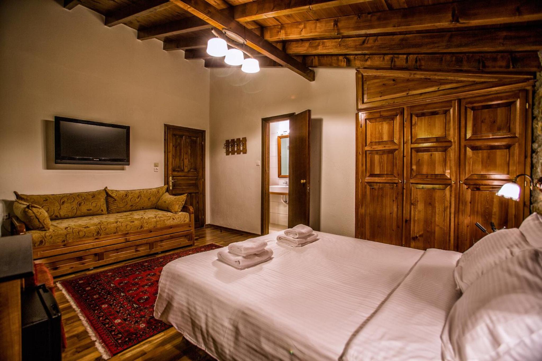 Double Room - Attic - Photo 3
